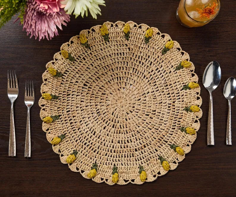 Set de table tulipe fait main – Set de table floral en raphia au crochet – Décoration de table printanière et de Pâques – Vaisselle artisanale – Décoration de salle à manger bohème