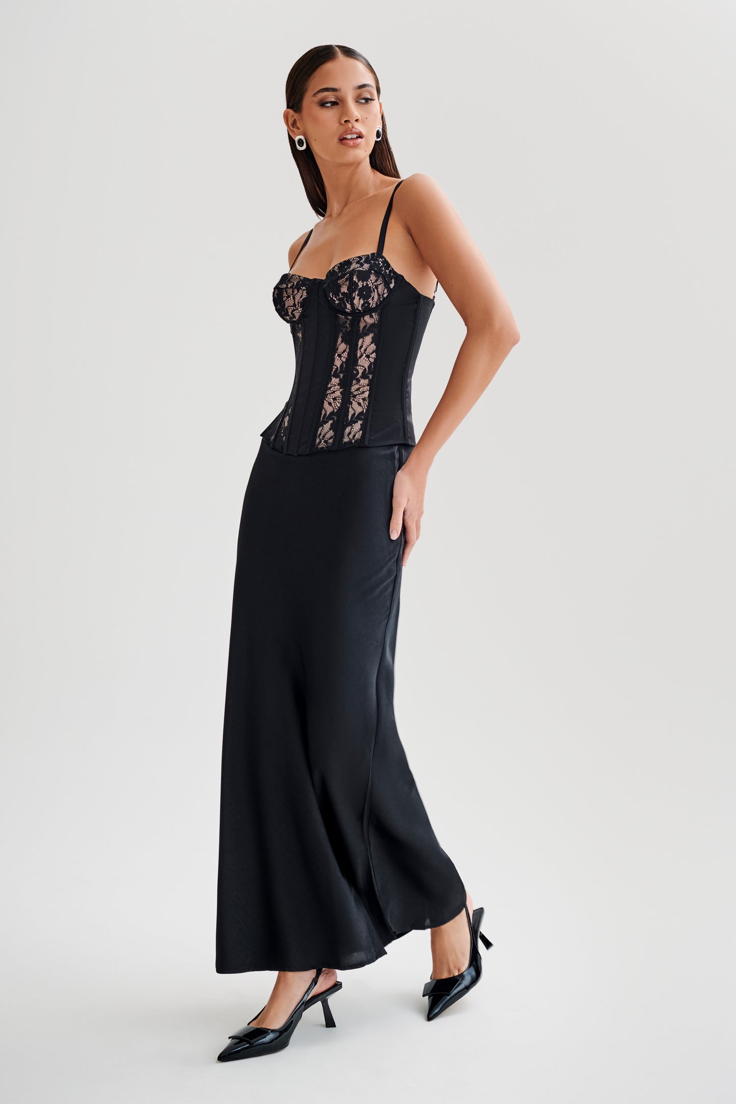Corset Maryse en satin et dentelle - Noir