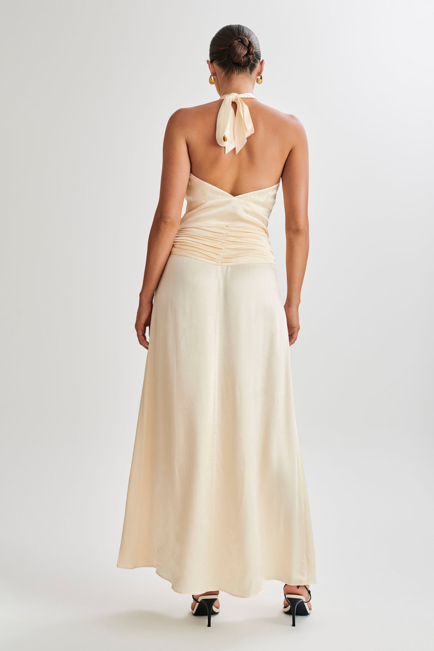 Halter en satin Clara - Crème glacée