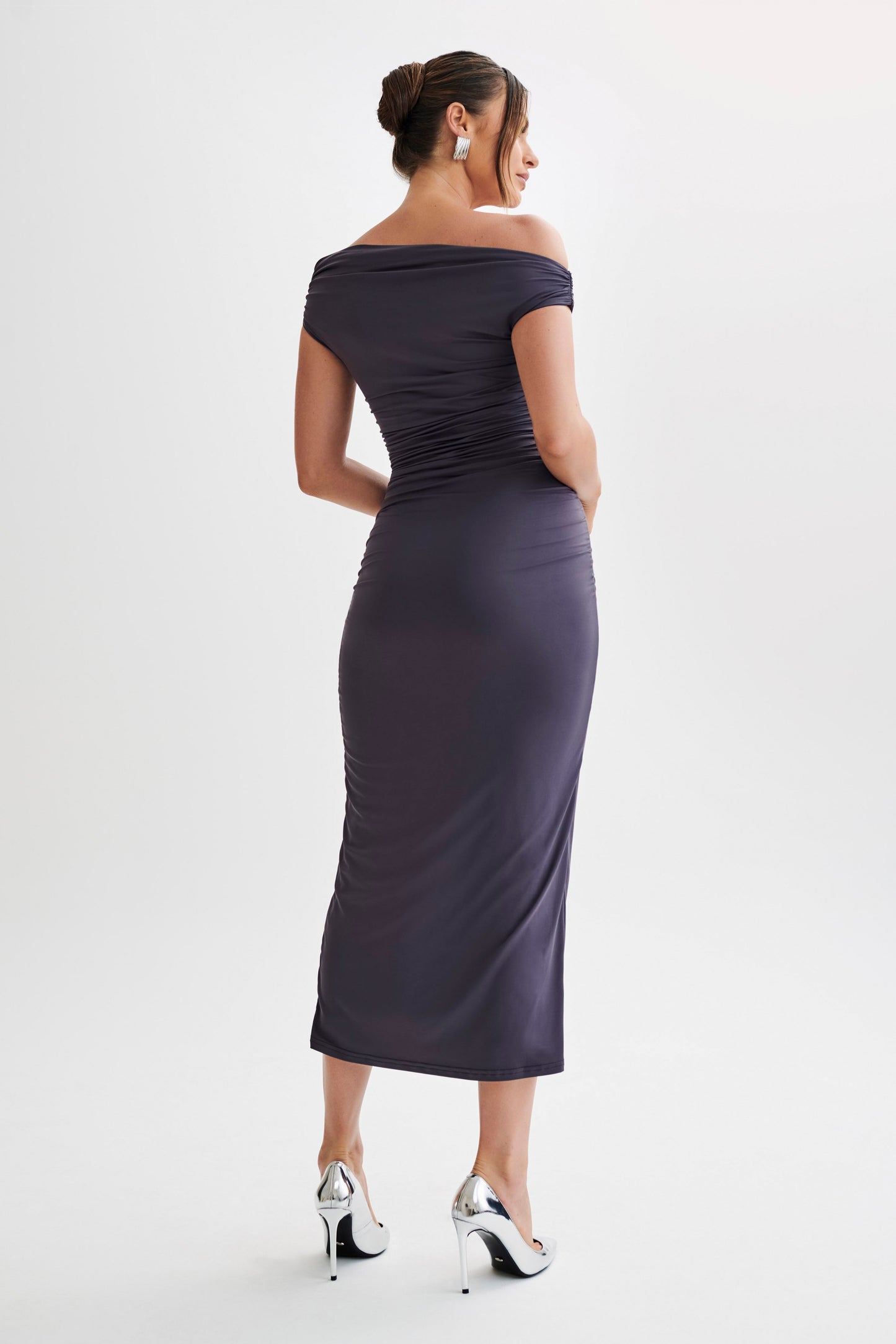 Robe midi en nylon recyclé Alayna - Gris anthracite