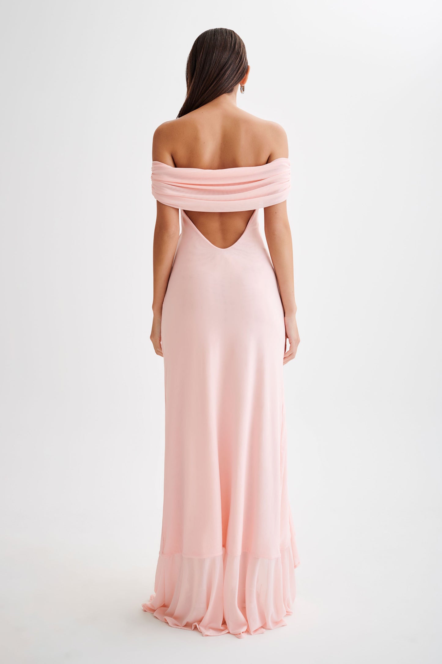 Audrey, robe maxi en maille à épaules dénudées - Rose pâle