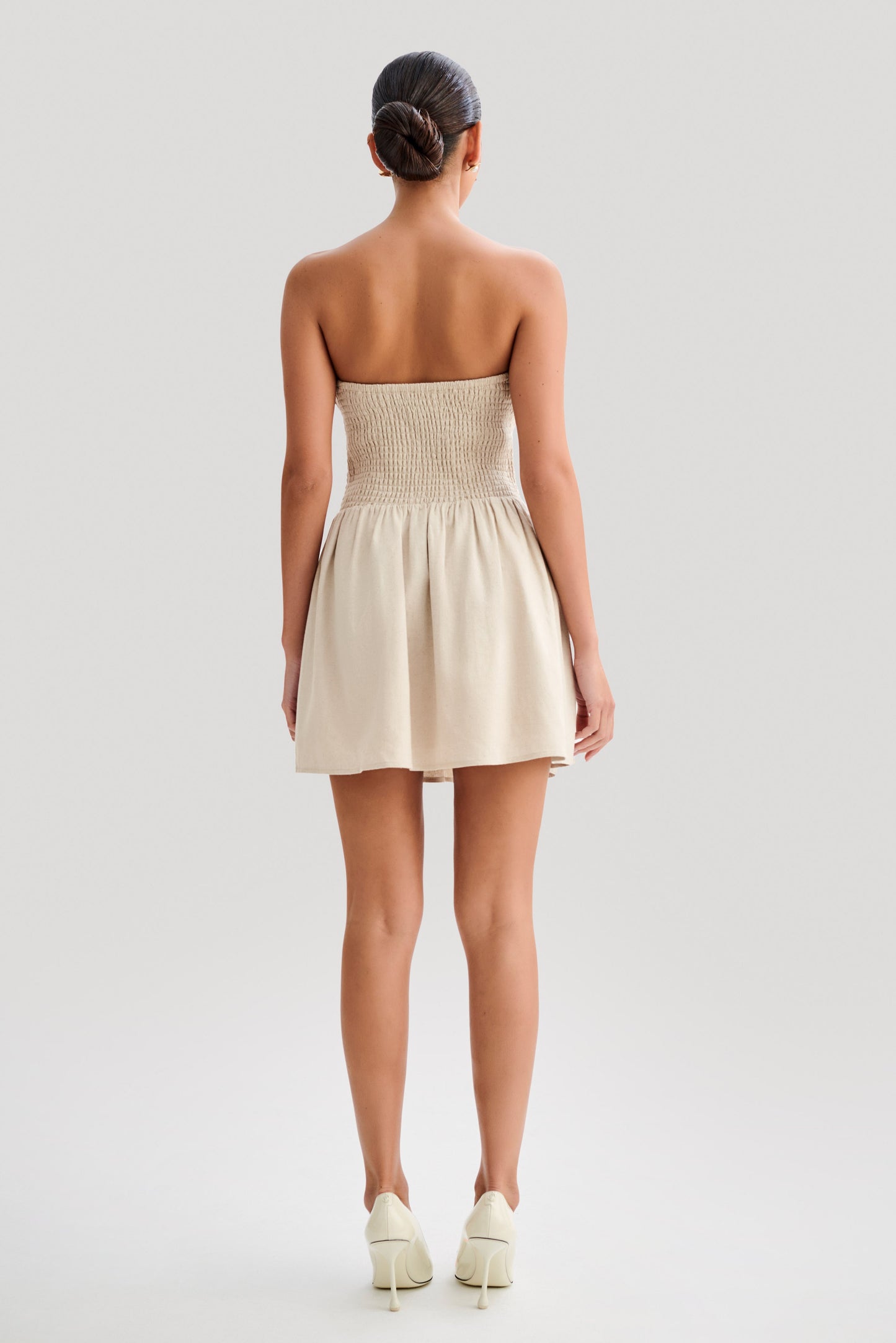 Mini-robe en lin Holland à volants - Naturel