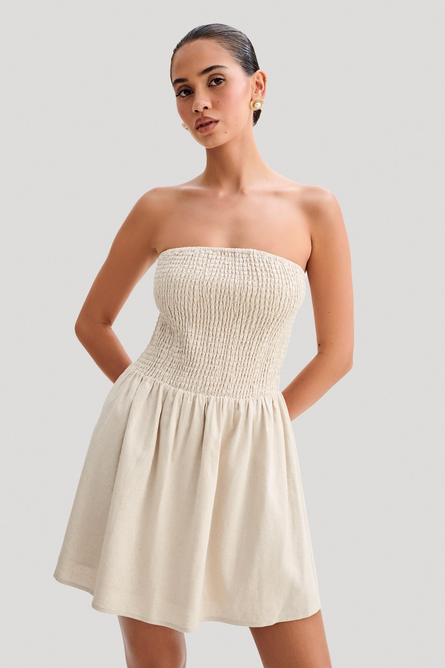 Mini-robe en lin Holland à volants - Naturel