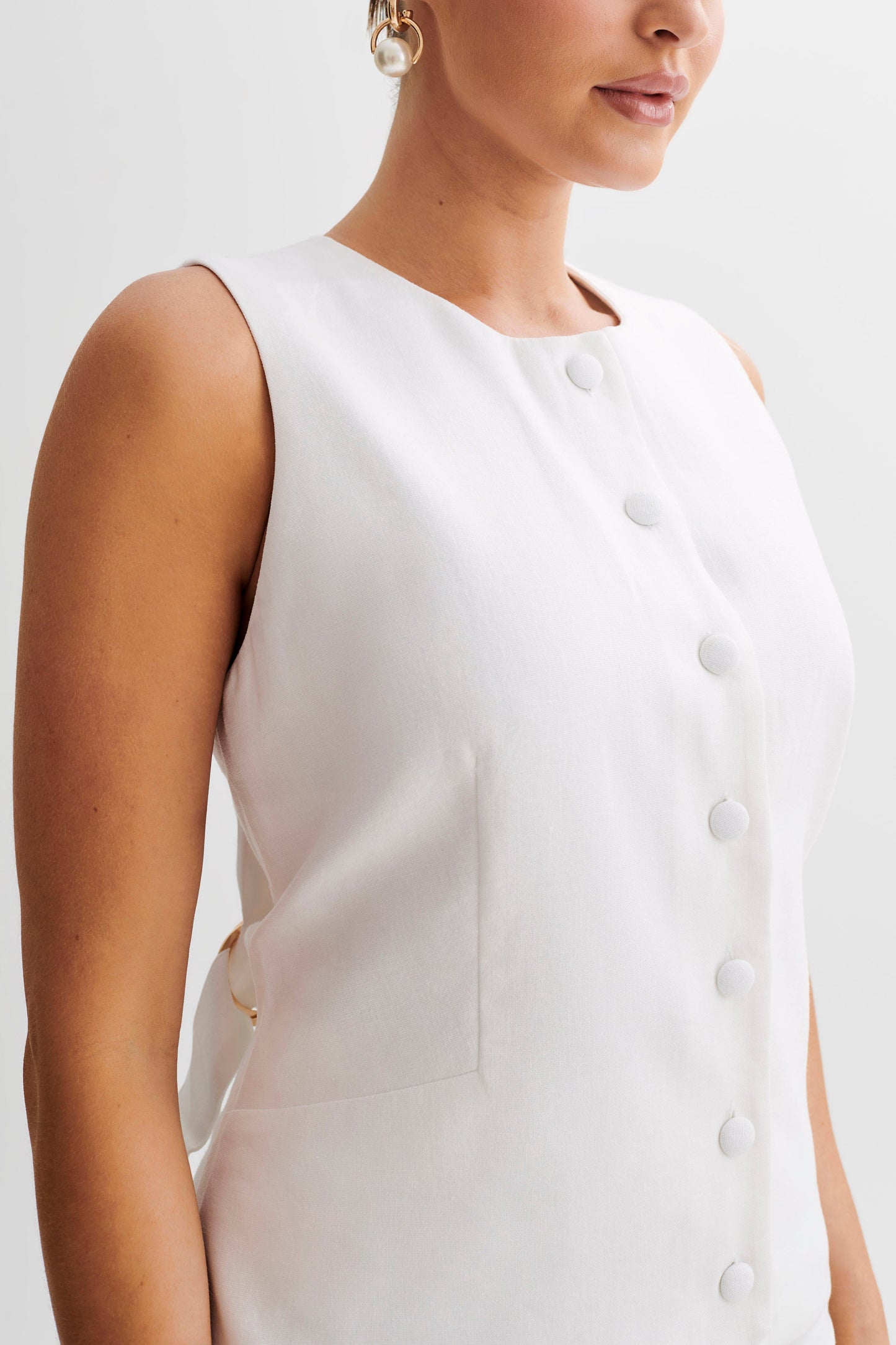 Top long en lin sans manches Laurence - Blanc