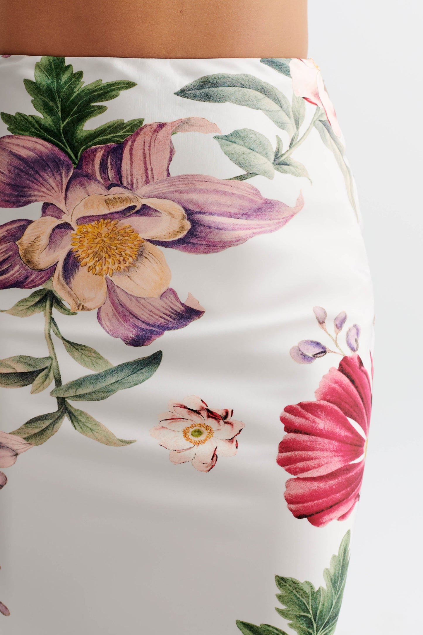 Jupe mi-longue en satin Viviana - Imprimé Bella Rosa