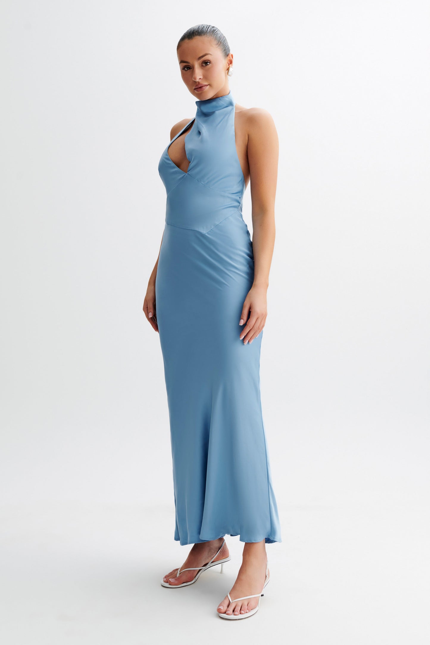 Robe Maxi Halter en Satin Belladonna - Bleu Iris