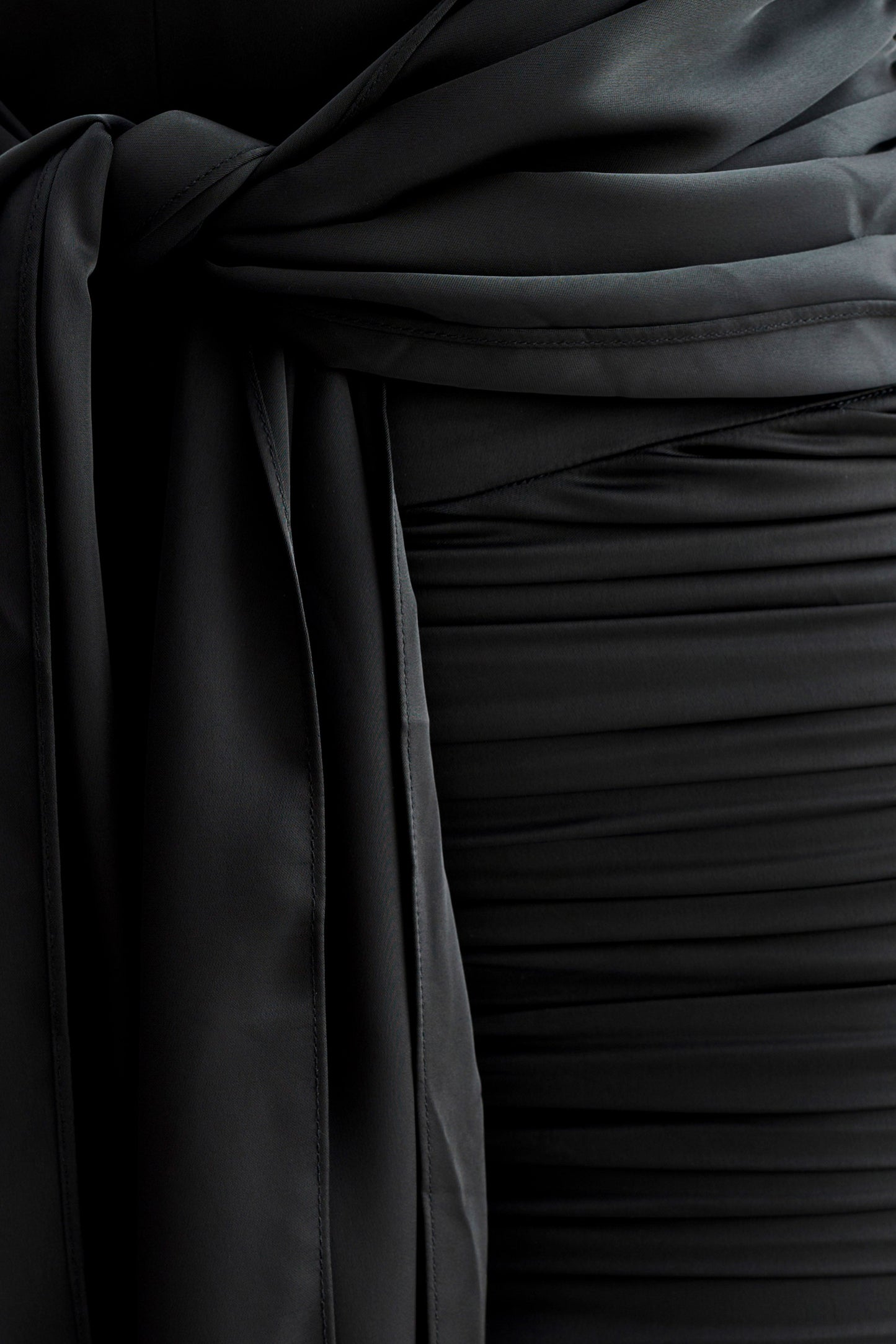Mini-robe en satin et mousseline de soie Ambrosi - Noir