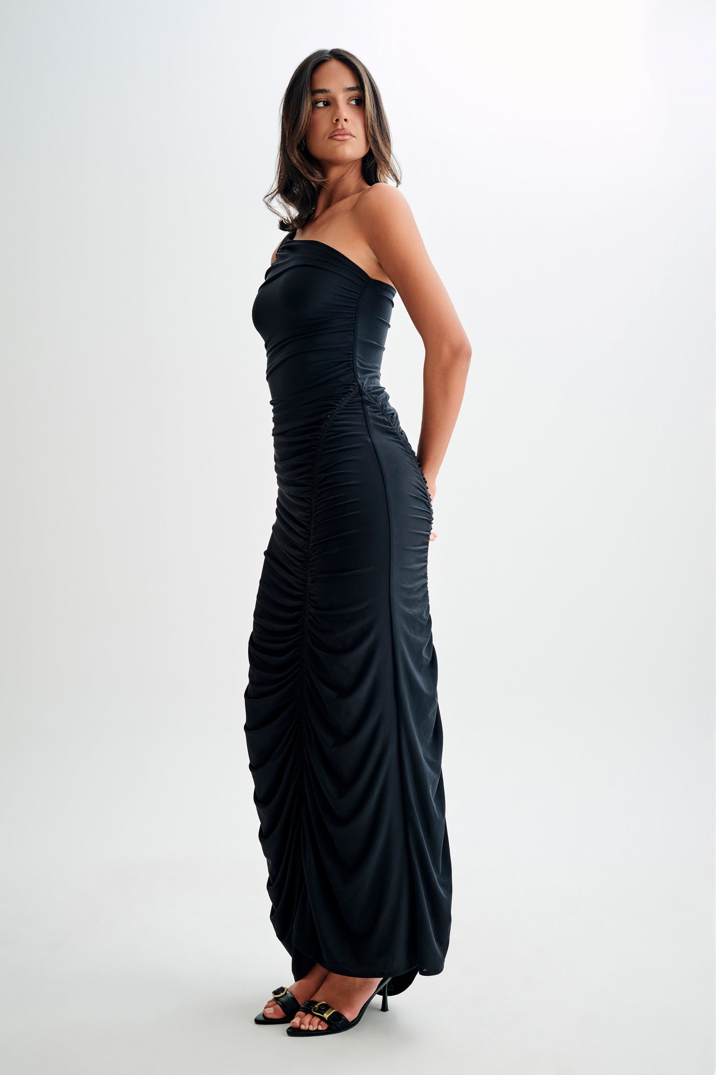 Robe Maxi Capri en Mousseline de Soie à Plis - Noir