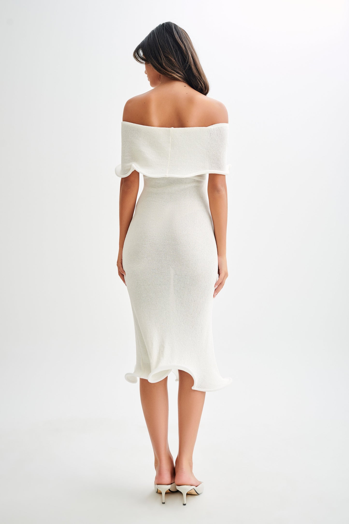 Robe midi en tricot Molly à épaules dénudées - Ivoire