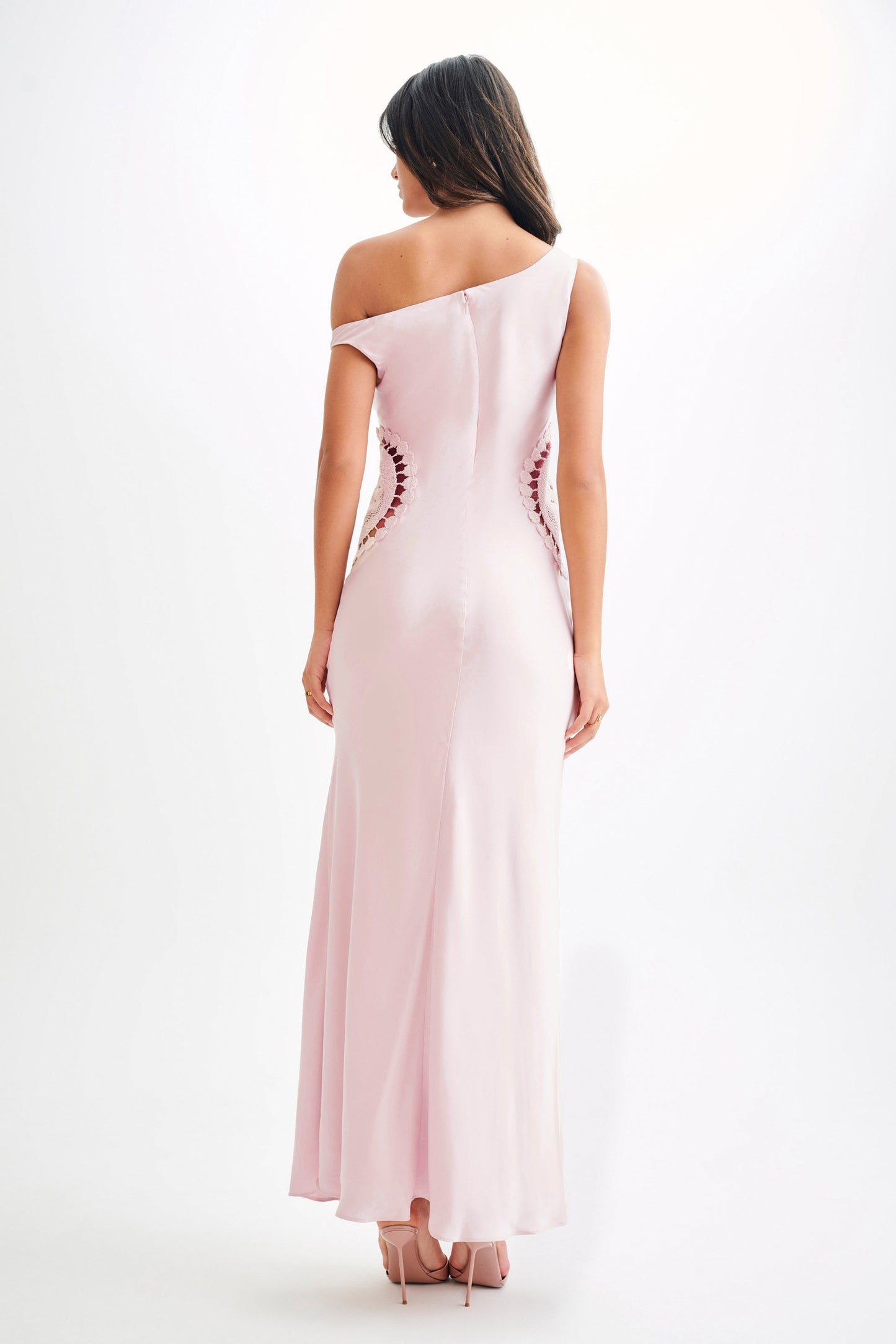 Robe Maxi Satin Kristina avec Crochet - Rose Pâle