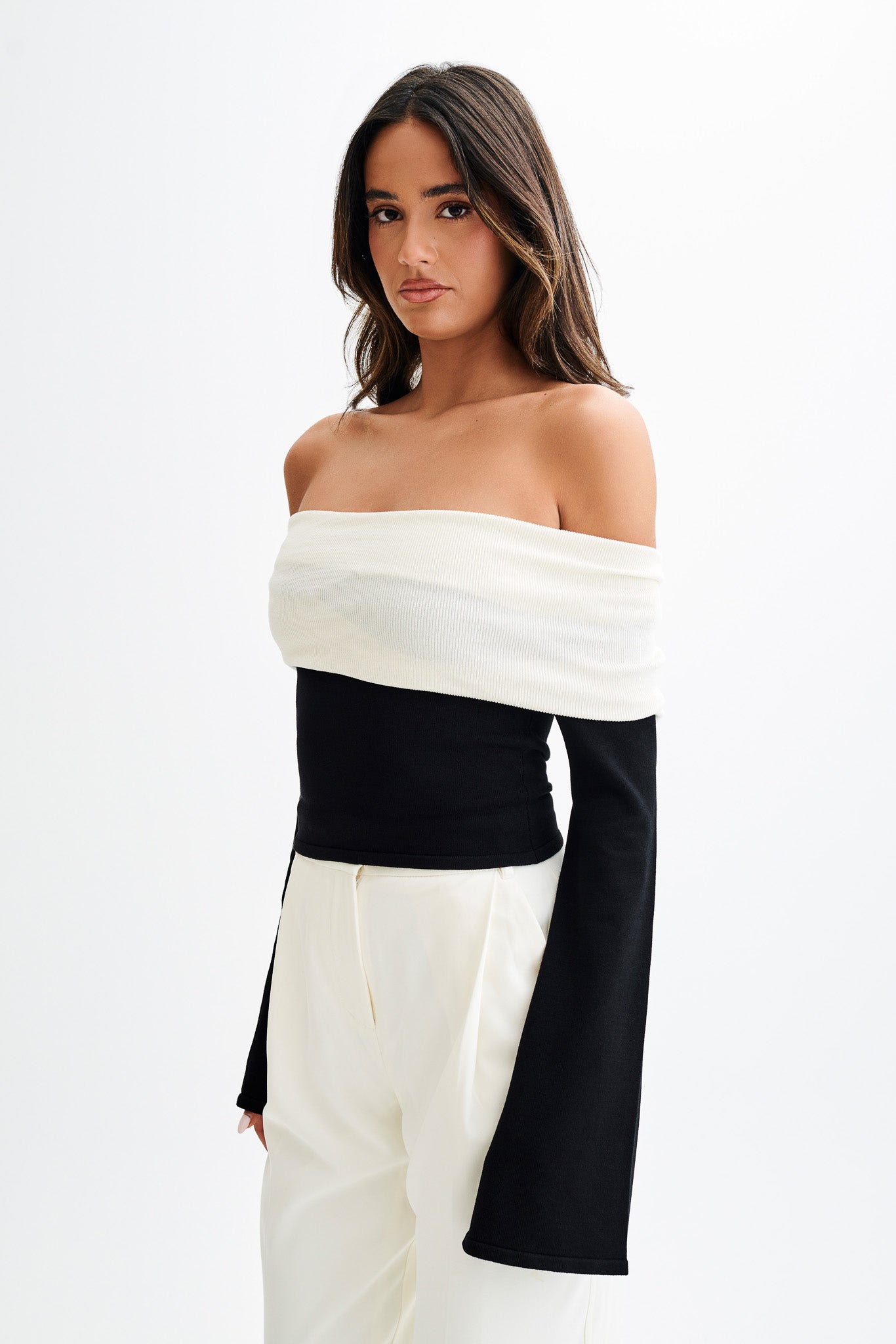 Top en tricot Yoko avec superposition contrastée - Noir/Blanc