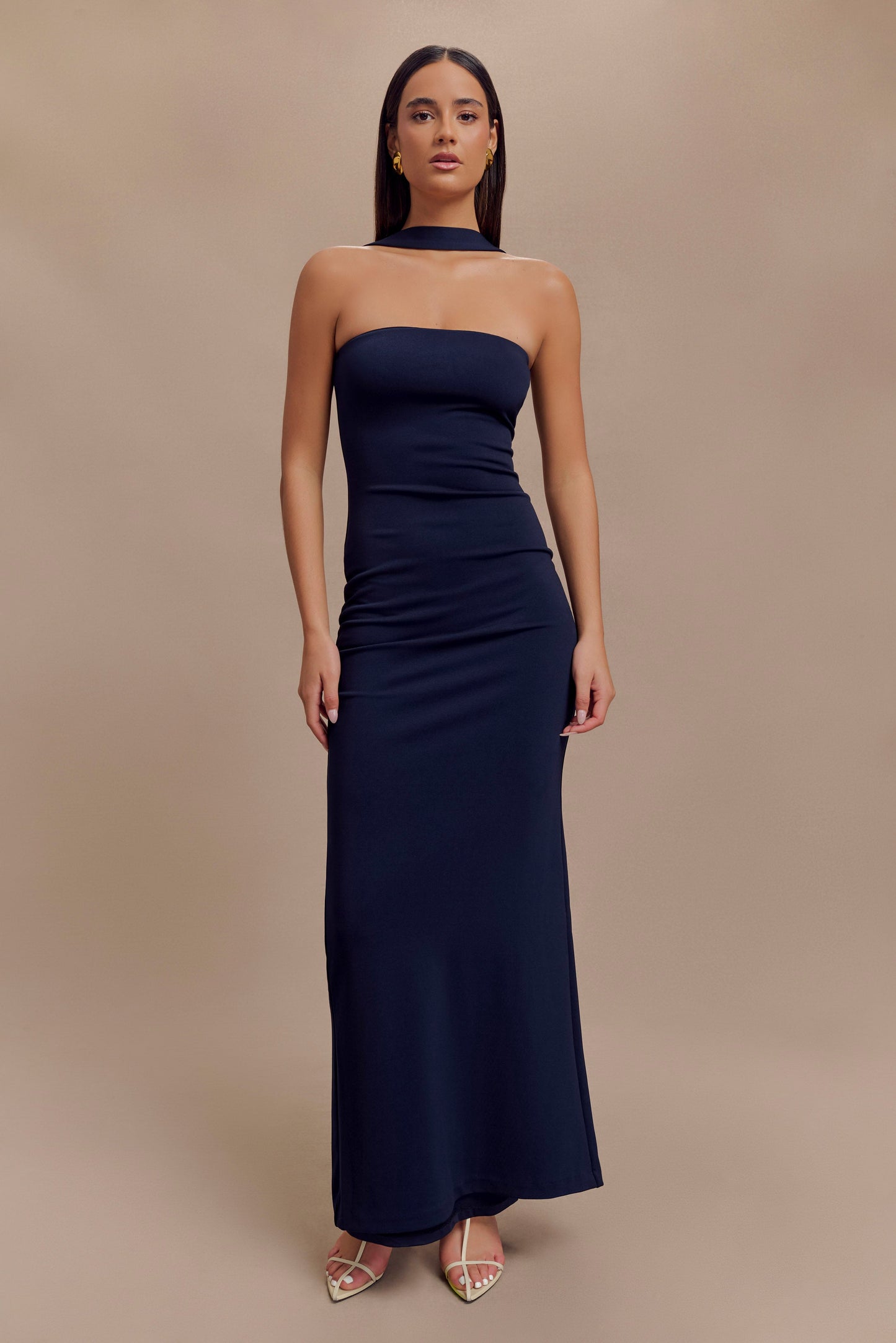 Vêtements Velma, robe maxi à col halter - Bleu marine foncé
