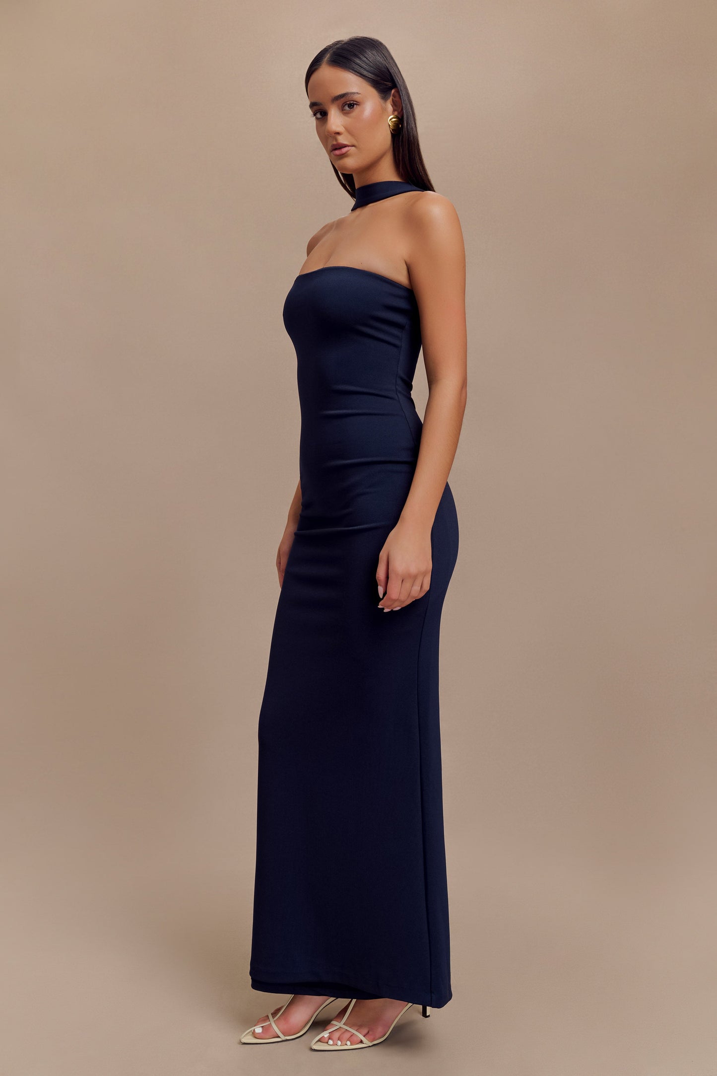 Vêtements Velma, robe maxi à col halter - Bleu marine foncé