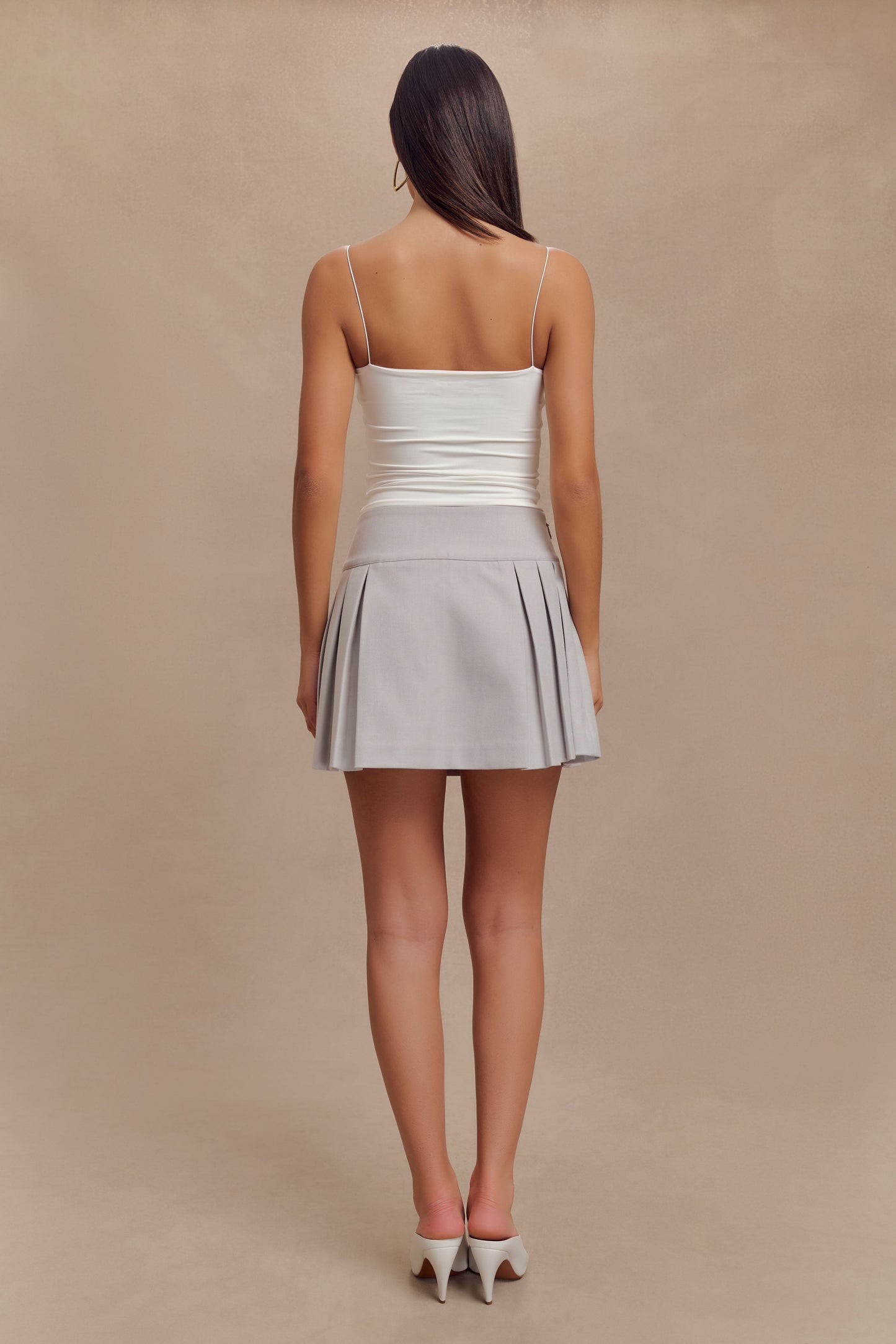 Jupe mini plissée avec boucle Angie - Gris