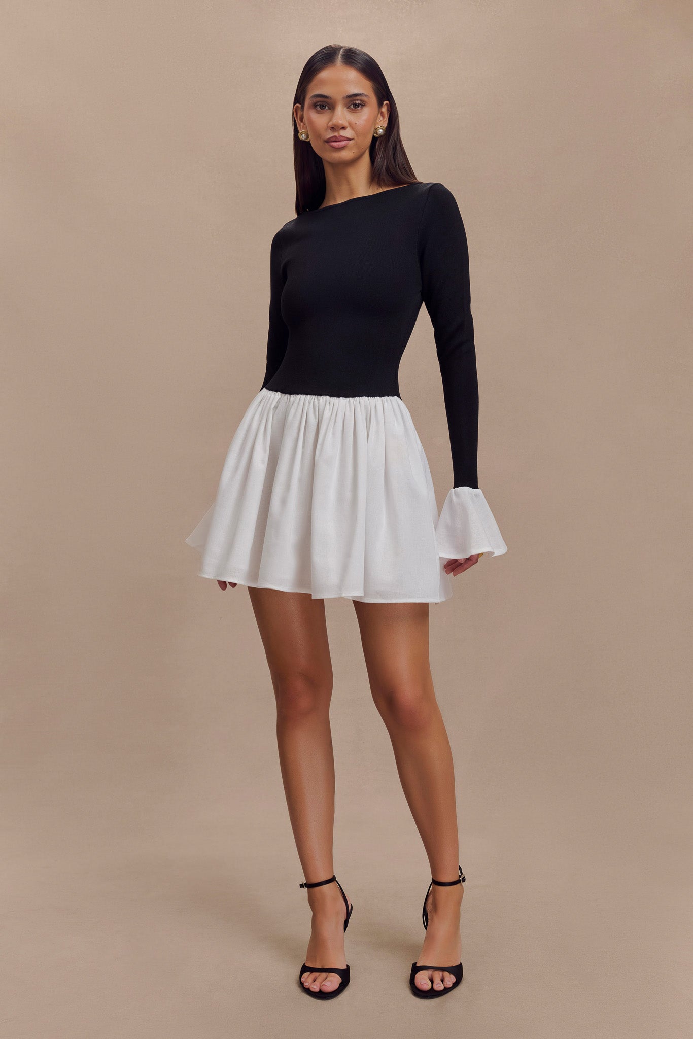 Mini-robe en tricot et lin Sansa - Noir et blanc