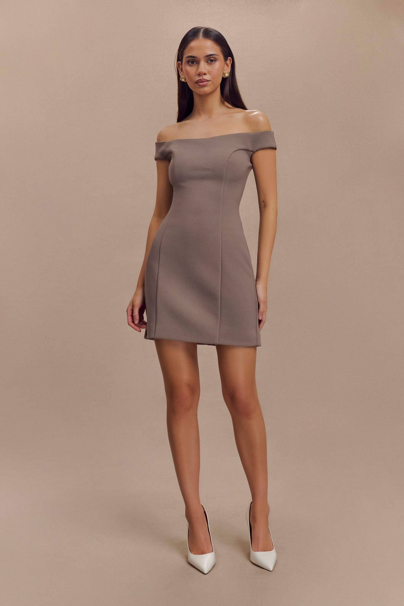 Mini-robe en crêpe à épaules dénudées Cassidy - Gris fumé