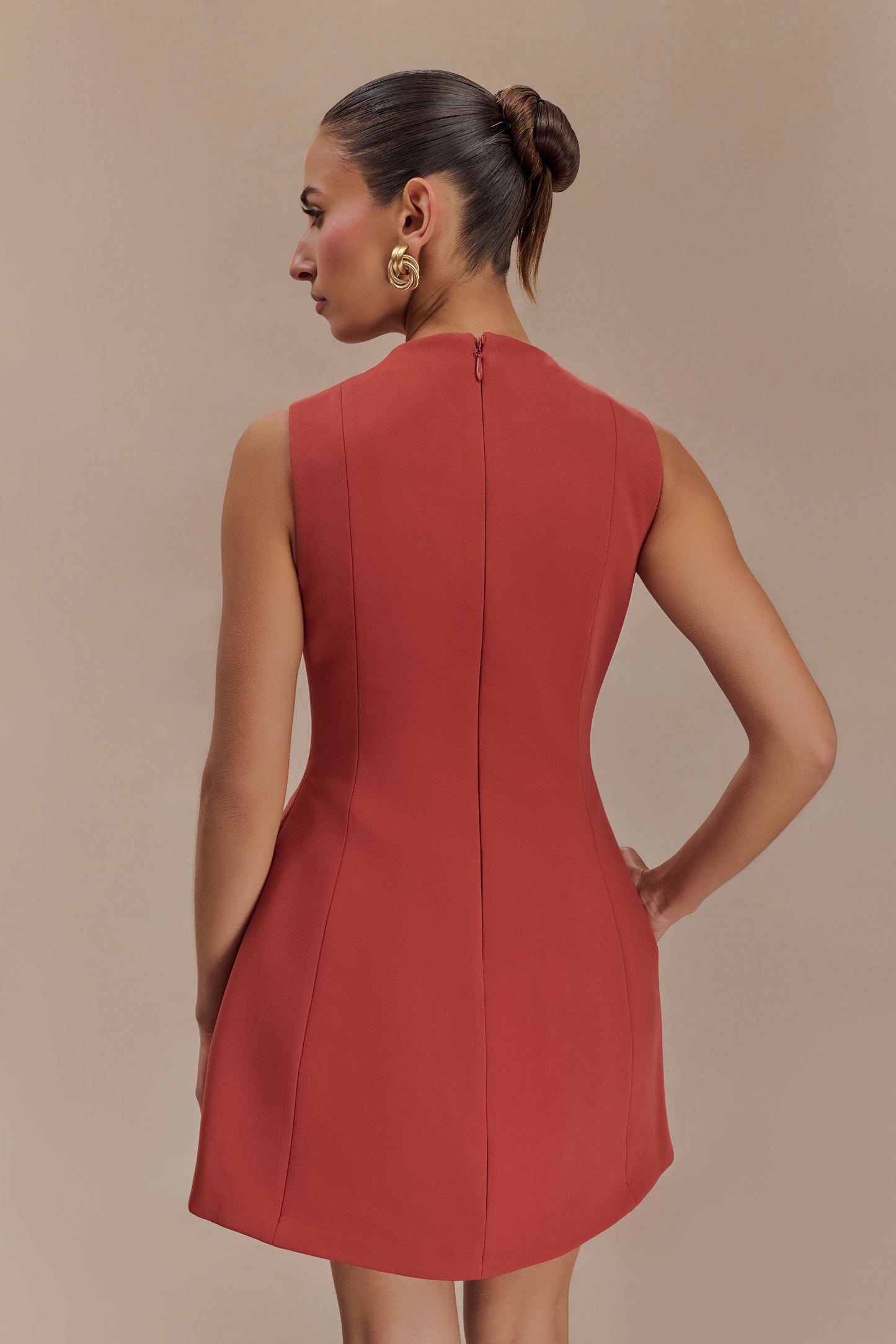 Mini-robe tailleur Winona avec découpes - Chilli