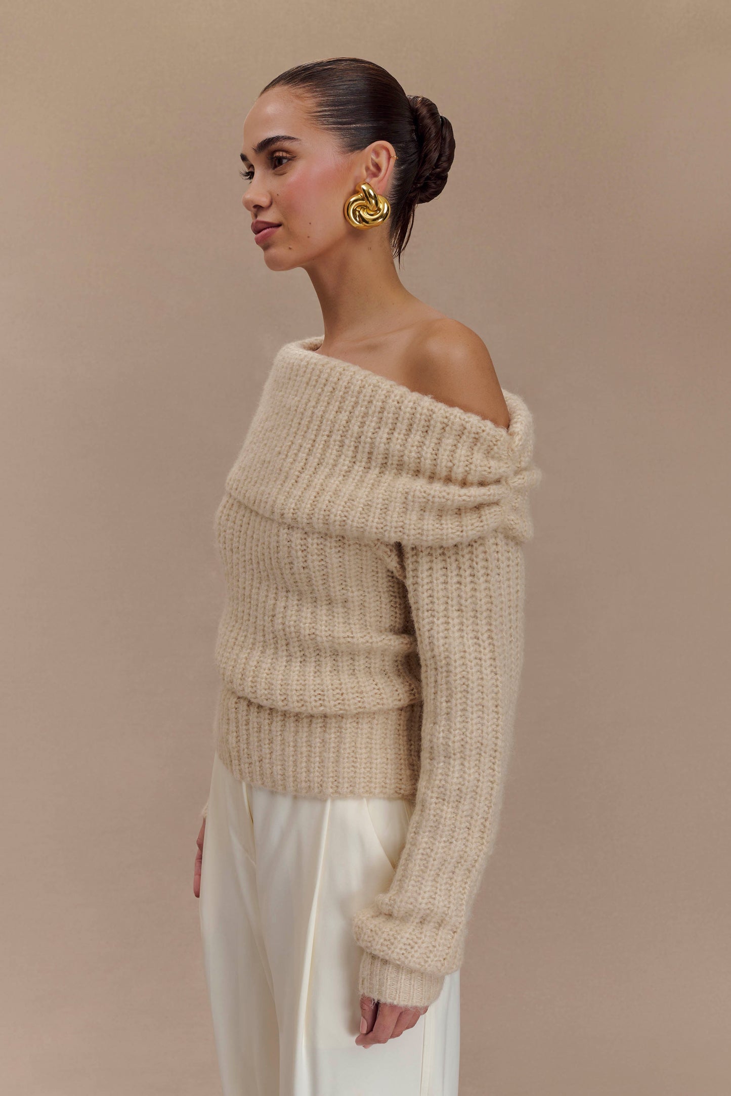 Top en tricot à épaules dénudées Alicia - Crème