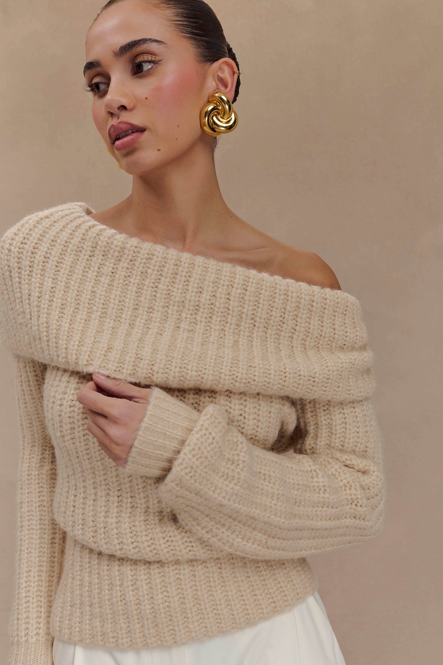 Top en tricot à épaules dénudées Alicia - Crème