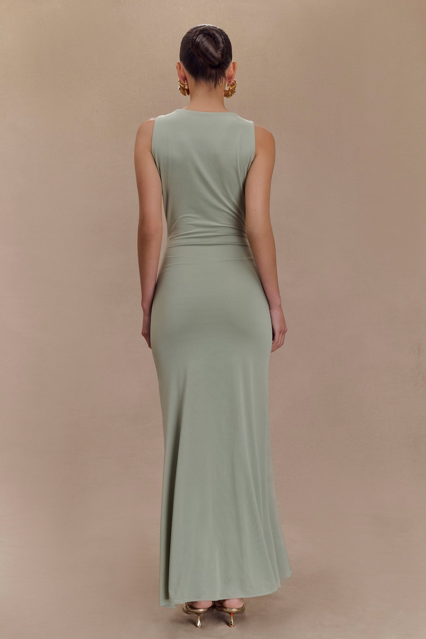 Robe Maxi Beck à Décolleté Plongeant avec Frotterie Florale - Basil
