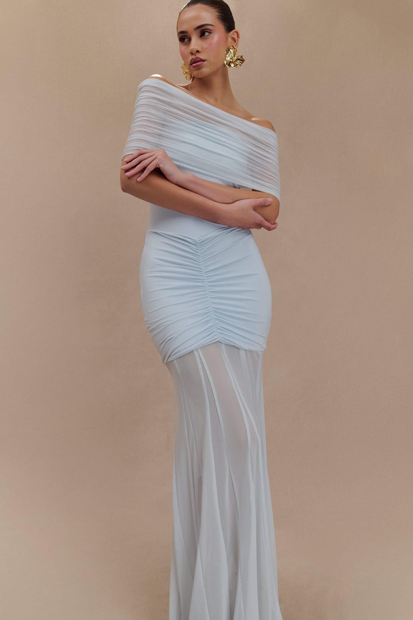 Robe Maxi Décolletée et à Manches Frangées en Mousseline et Maille - Bleu Clair