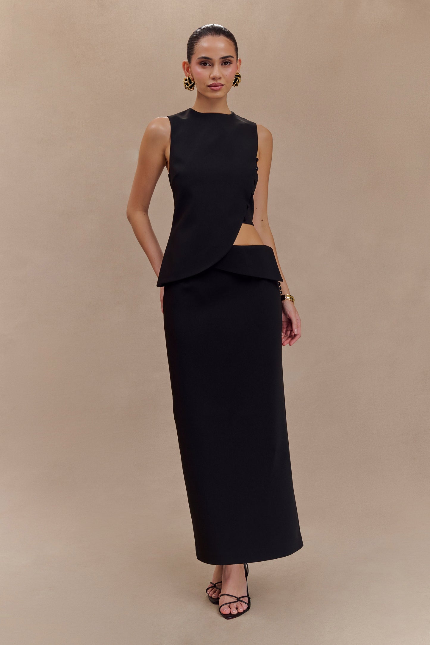 Top asymétrique sans manches pour tailleur Astrid - Noir
