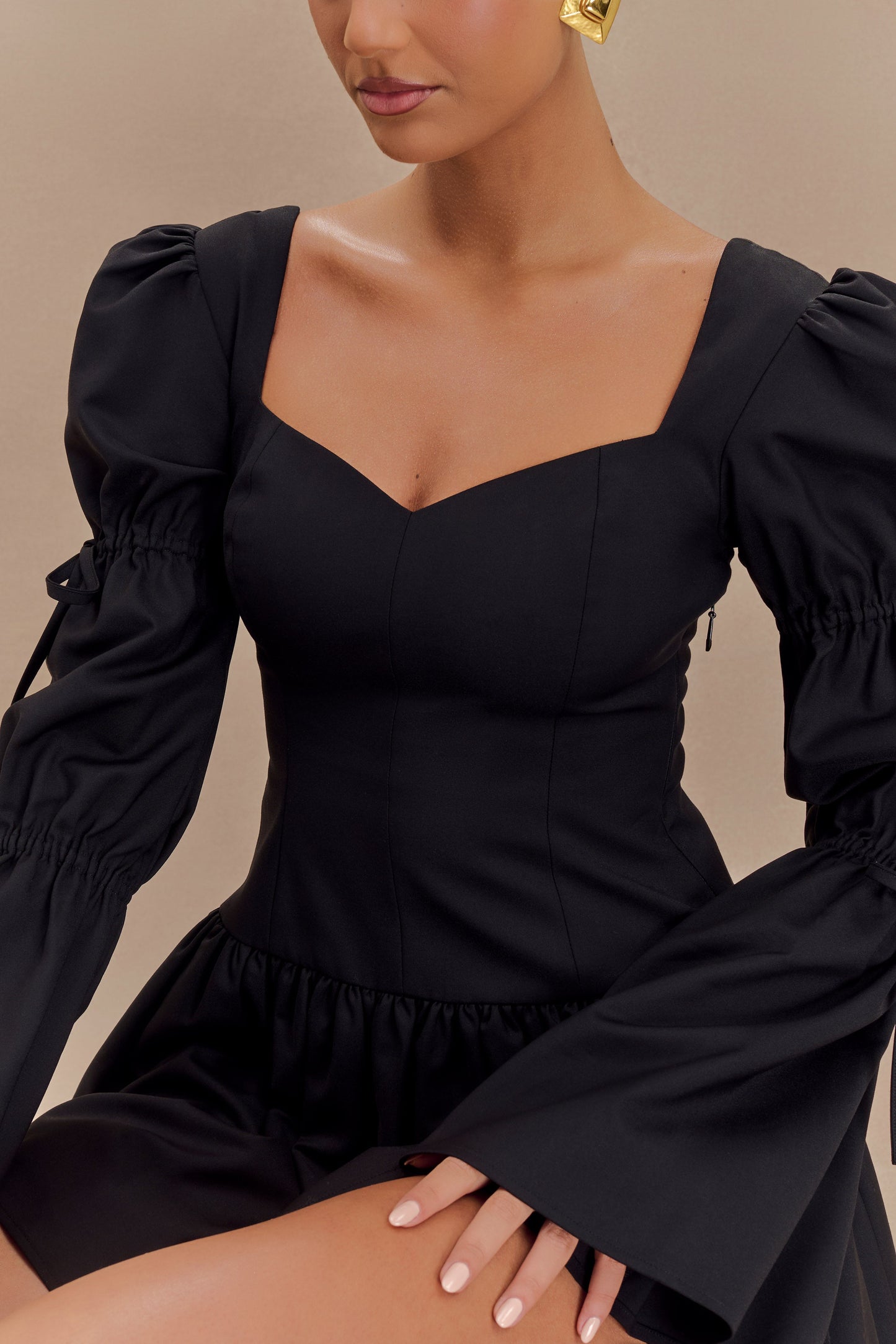 Robe mini en coton à manches longues Raine - Noir