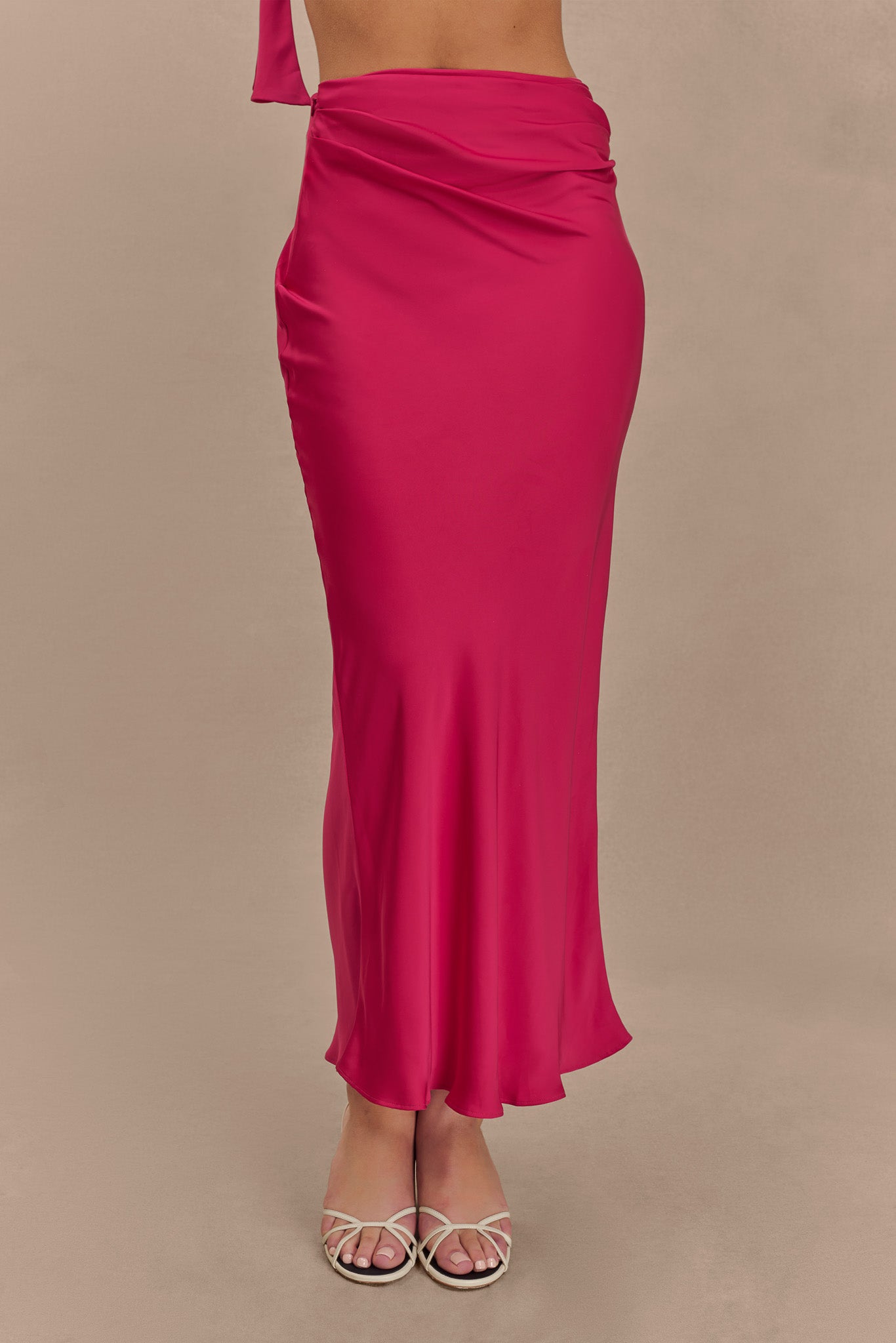 Jupe Maxi Asymétrique en Satin Nicola - Cerise Rose