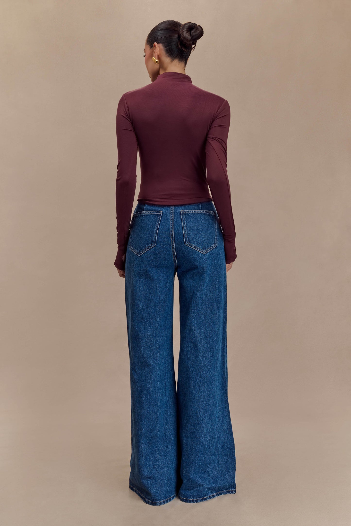 Top à manches longues en modal à col montant Ember - Brun-rouge