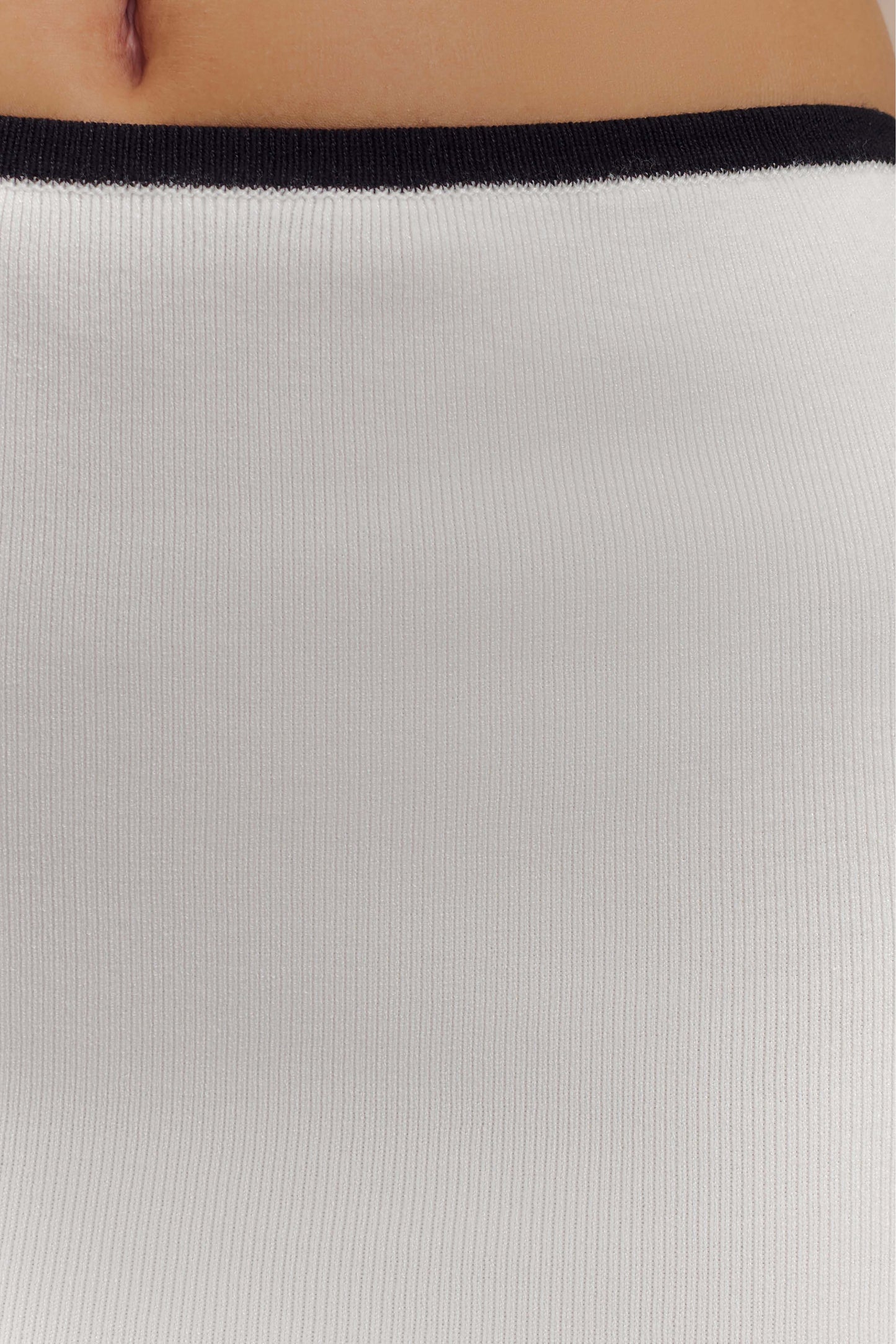 Jupe mini en tricot contrastée Becky - Ivoire et noir