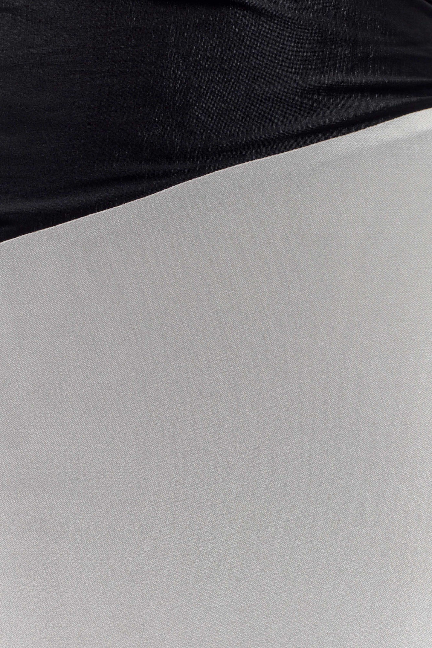 Serena Robe Maxi en Taffetas Sans Bretelles - Blanc/Noir