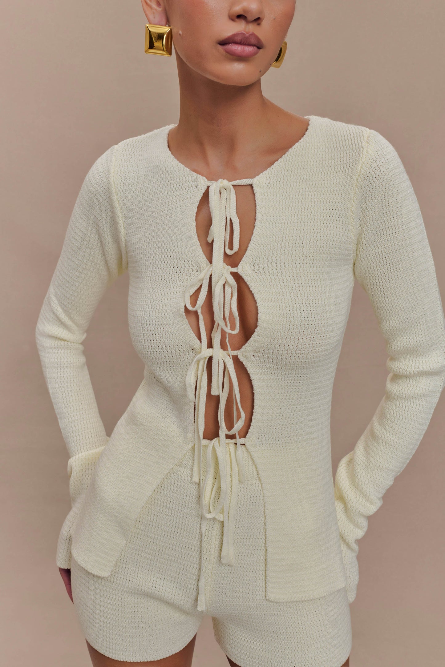 Top à manches longues Noah avec nœud en tricot - Ivoire