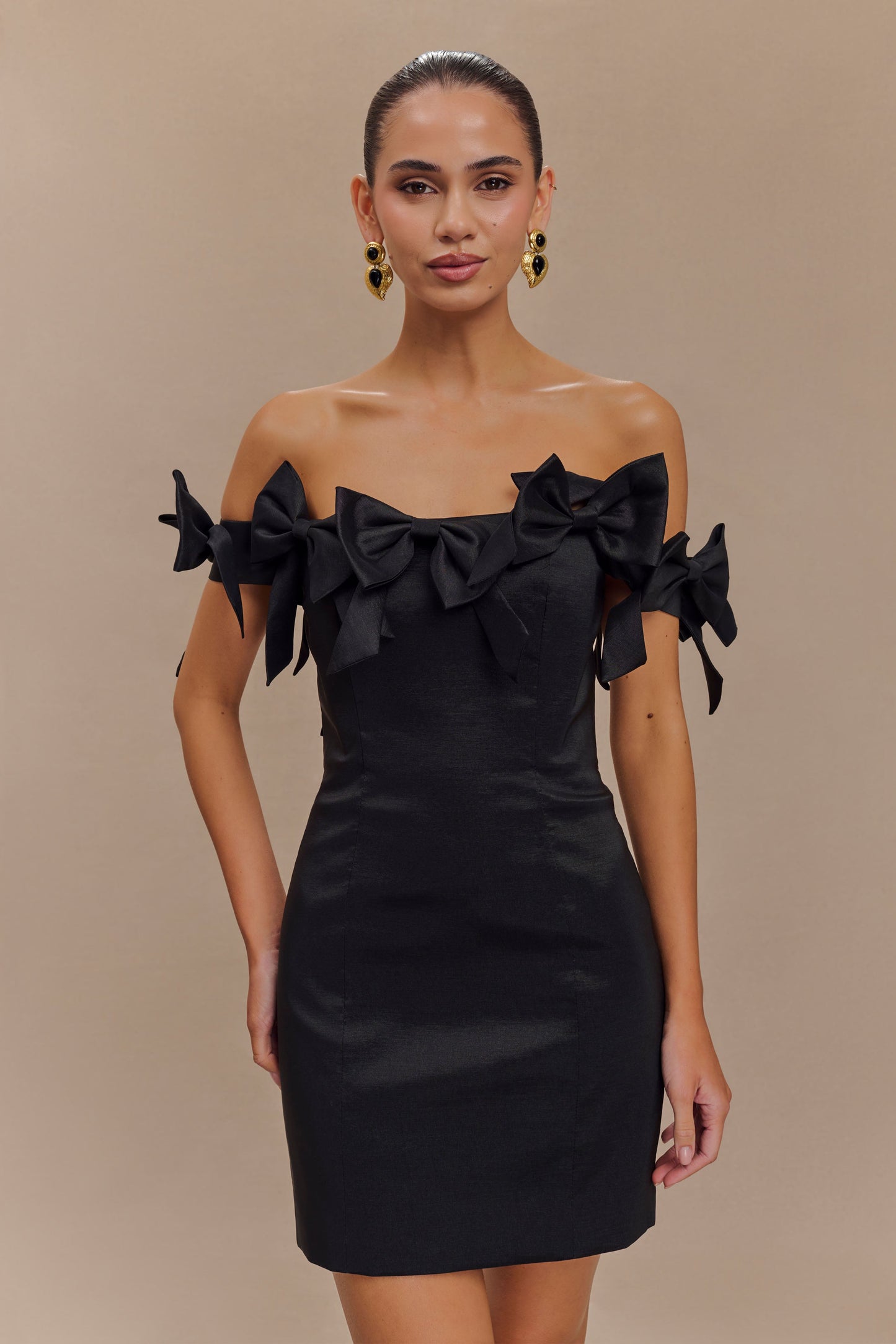 Mini-robe rose sans bretelles avec nœud - Noir