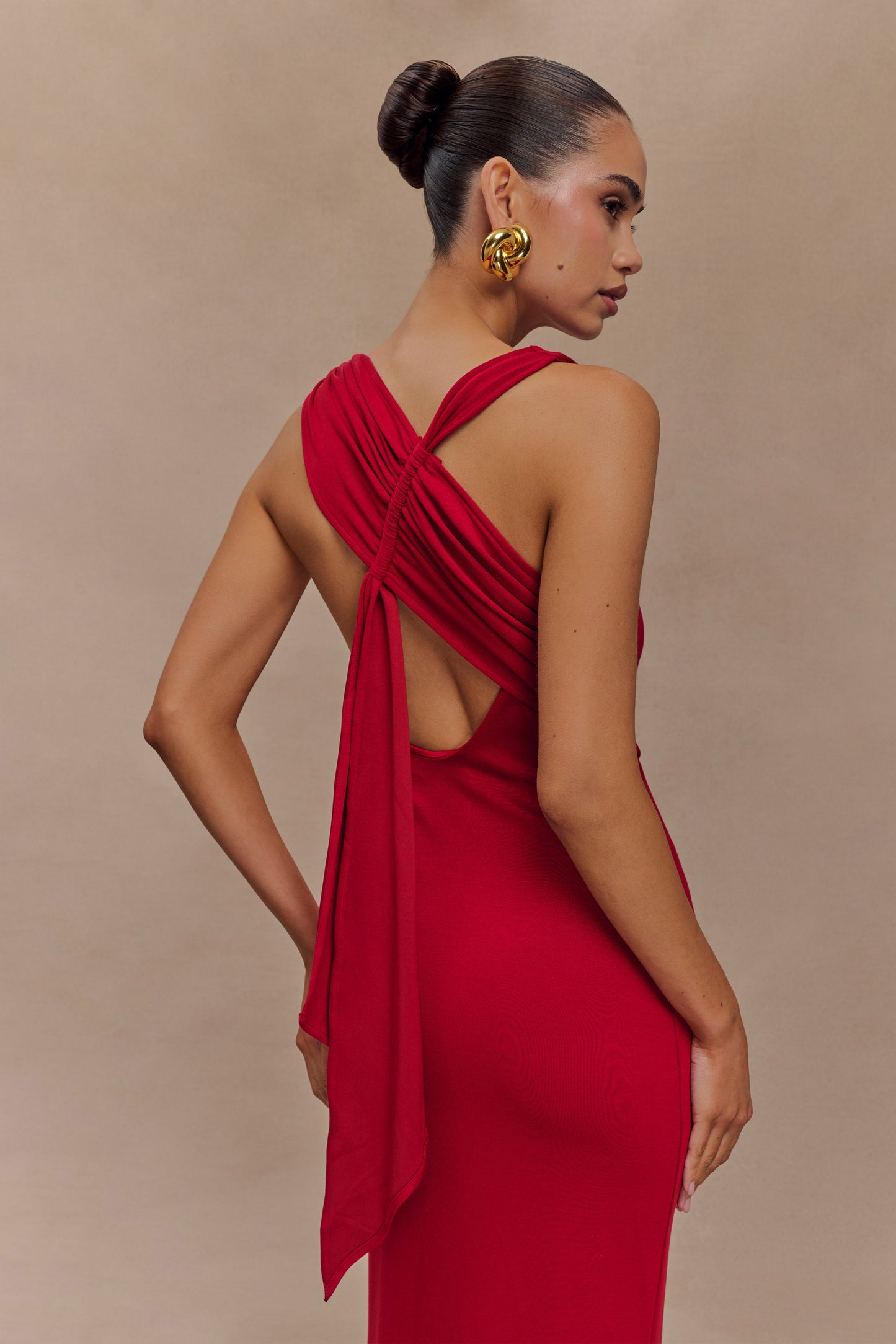 Robe midi asymétrique en jersey scuba Catelyn - Rubis