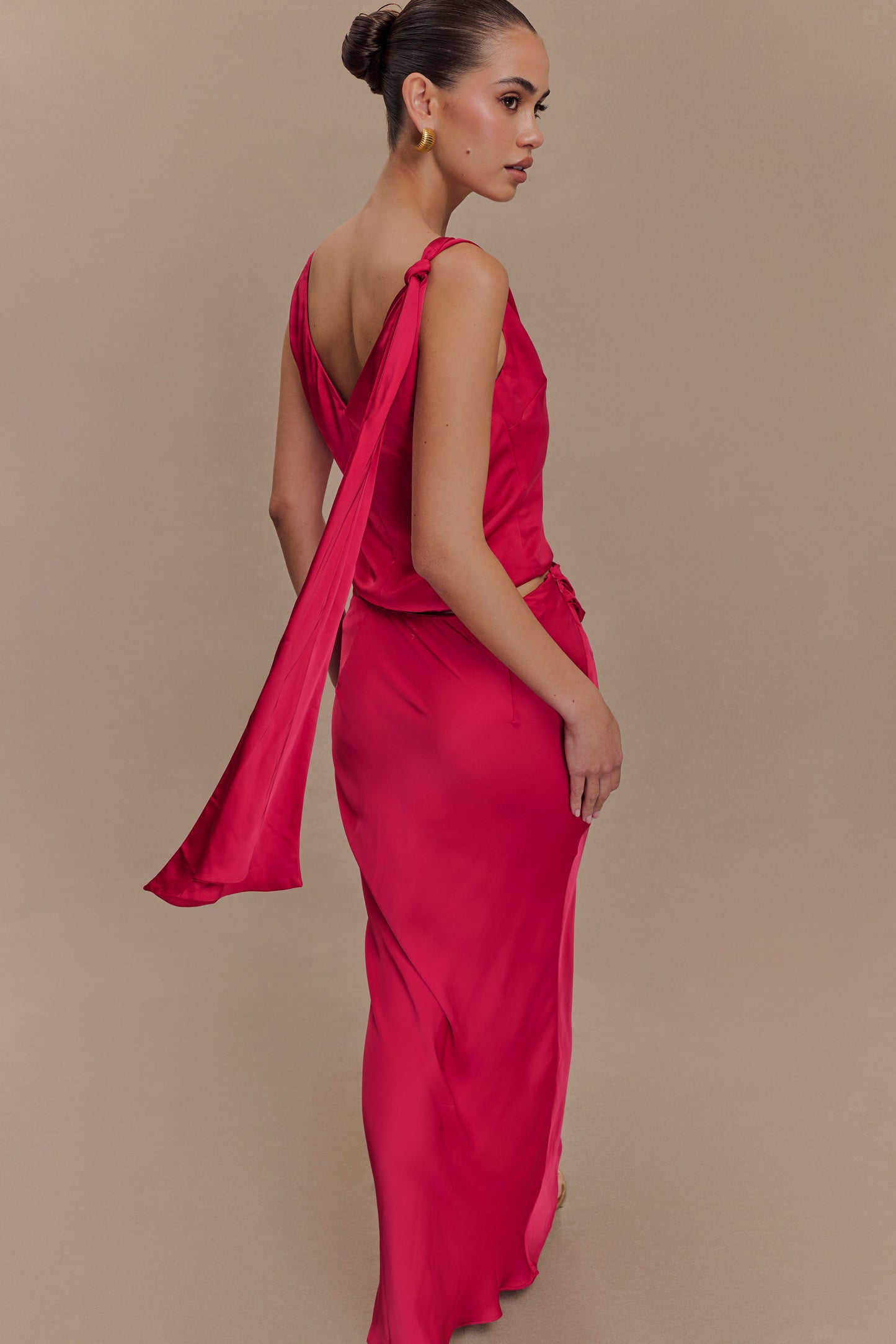 Jupe Maxi Asymétrique en Satin Nicola - Cerise Rose