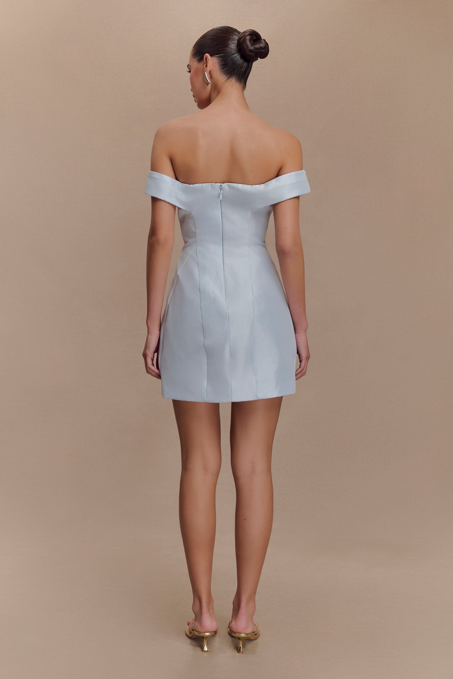 Mini-robe Diana à épaules dénudées - Bleu bébé poudré
