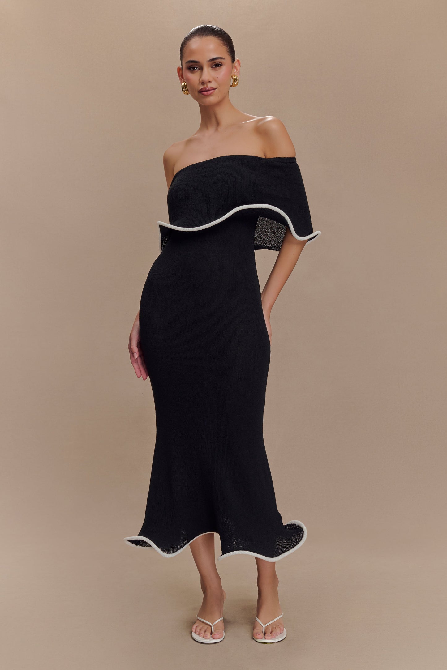 Robe mi-longue en jersey Molly à épaules dénudées - Noir/Blanc