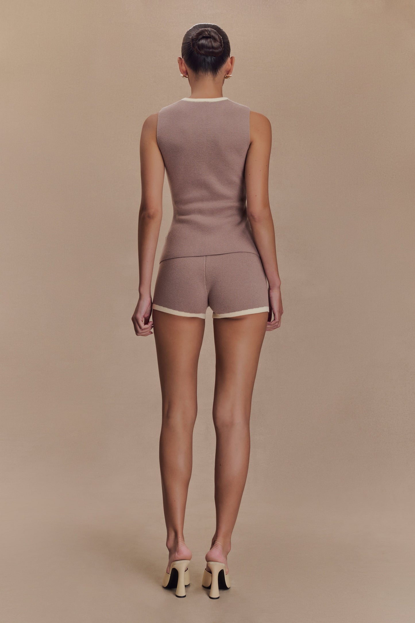 Shorts en tricot contrasté Julianne - Gris pierre/Ivoire