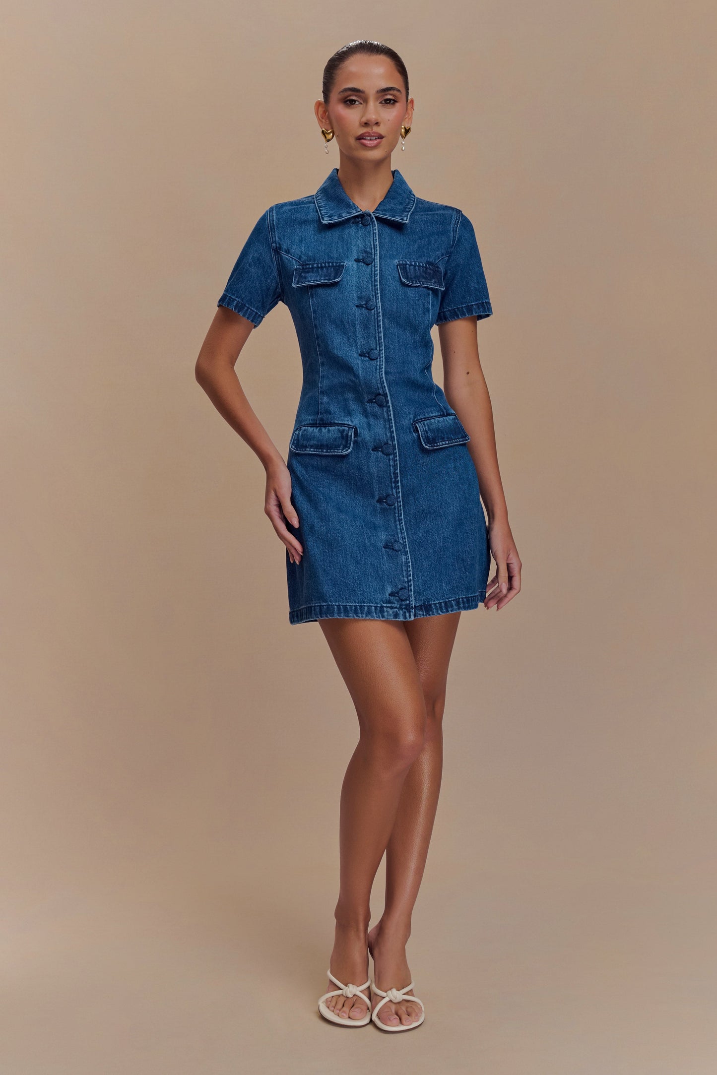 Mini-robe en jean à boutons Leighton - Bleu foncé