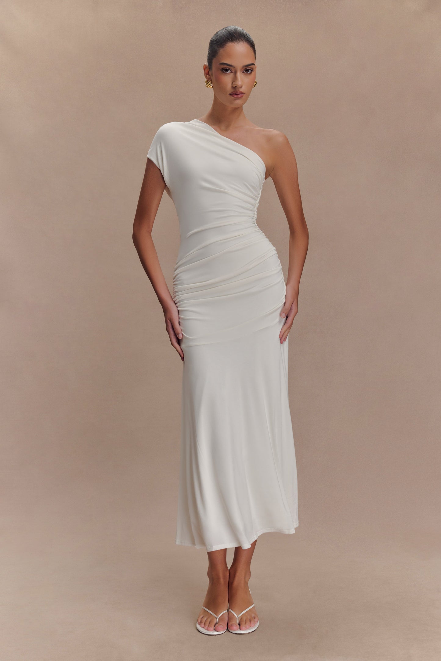 Robe midi asymétrique en jersey pêche de Chloe - Ivoire