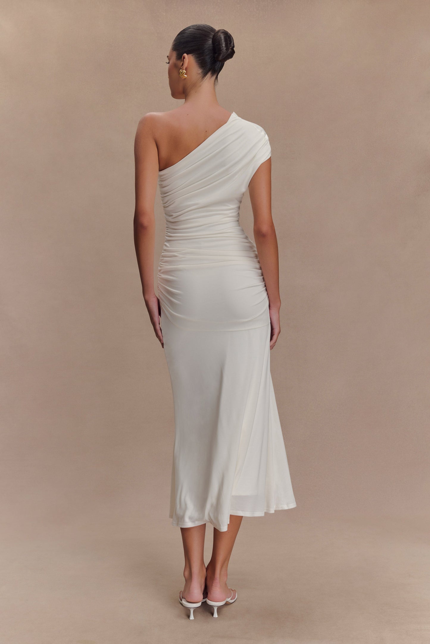 Robe midi asymétrique en jersey pêche de Chloe - Ivoire
