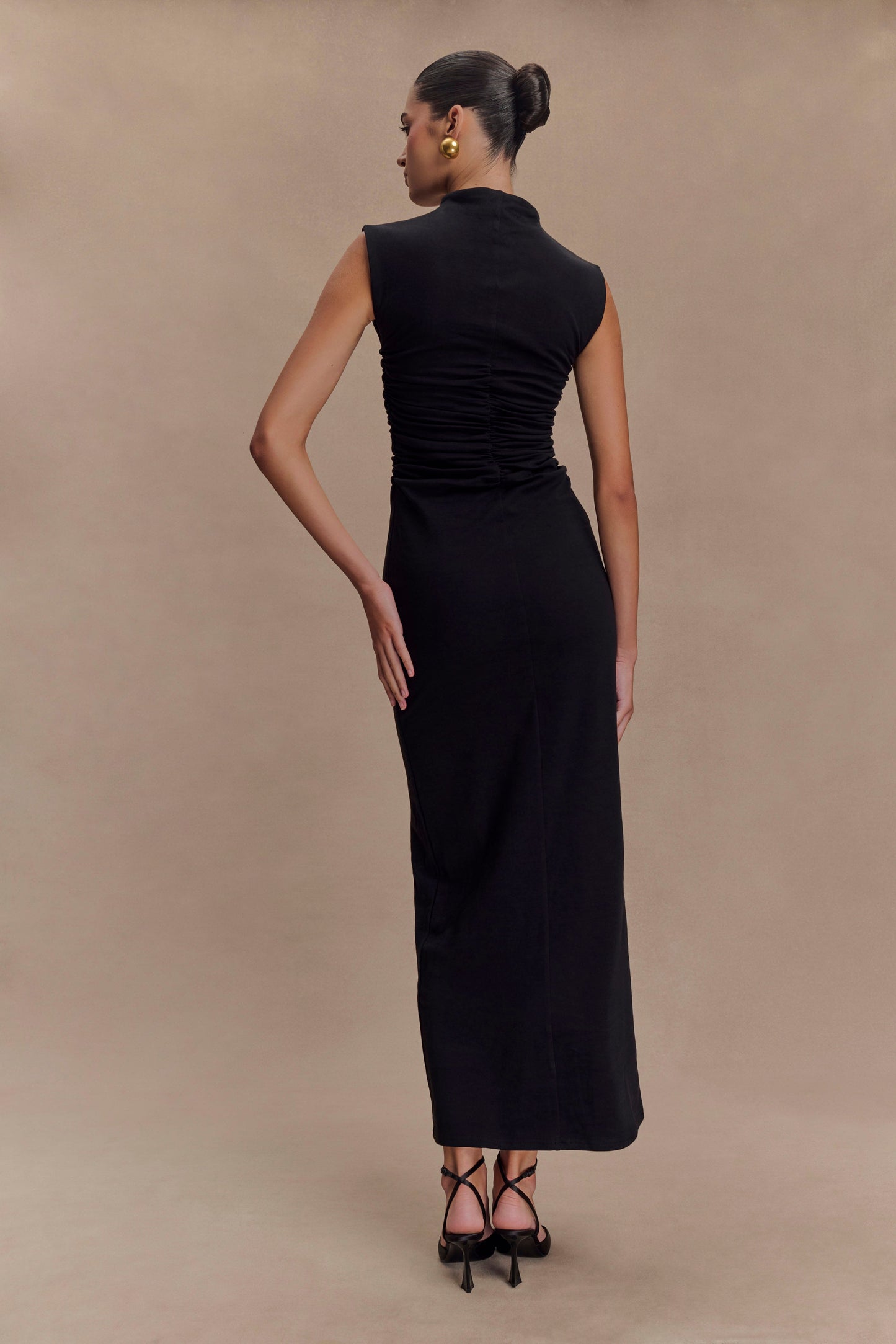 Robe Maxi Sans Manches à Col Haut Elliot - Noir