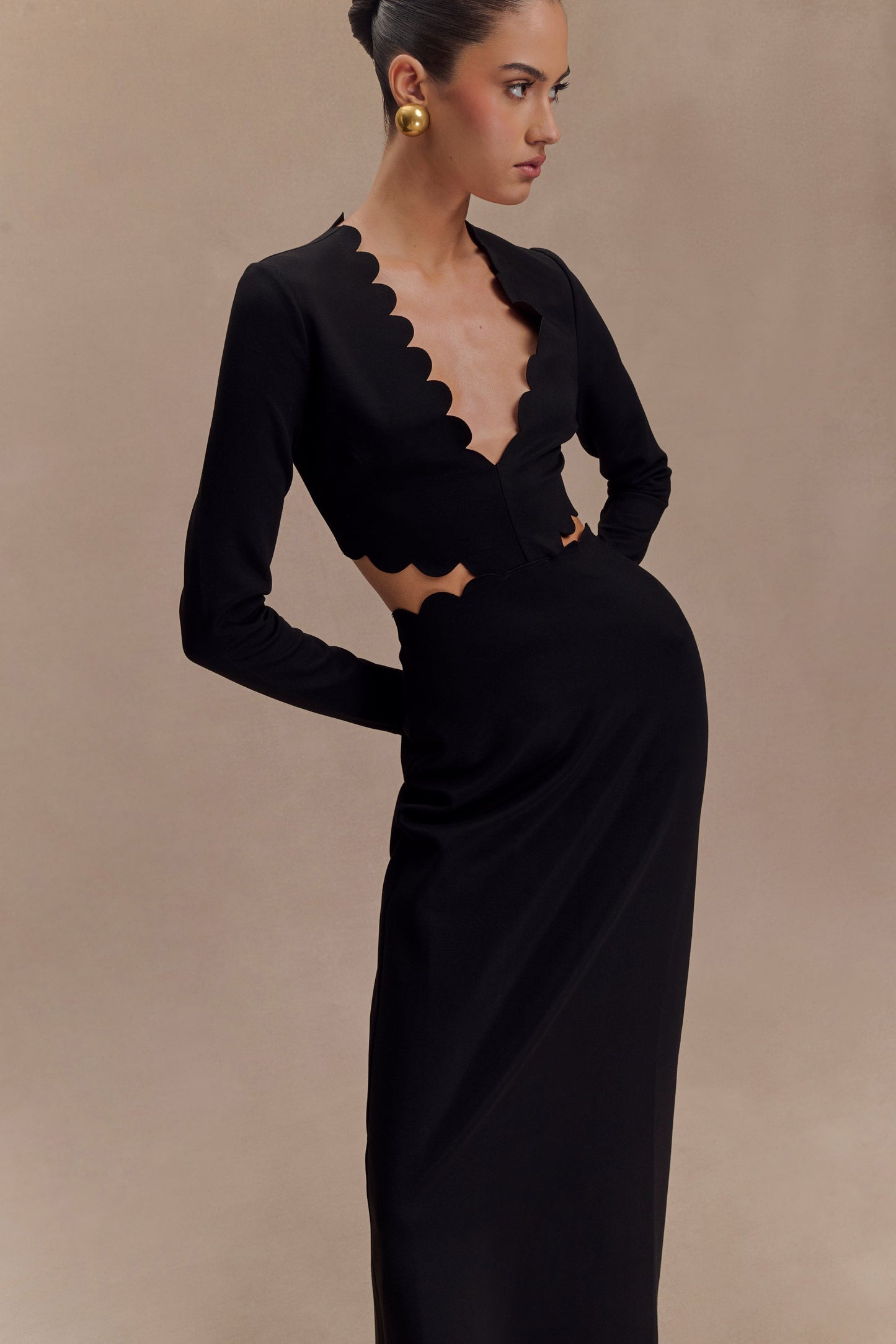 Robe Maxi à Manches Frangées et Décolleté en V - Noir