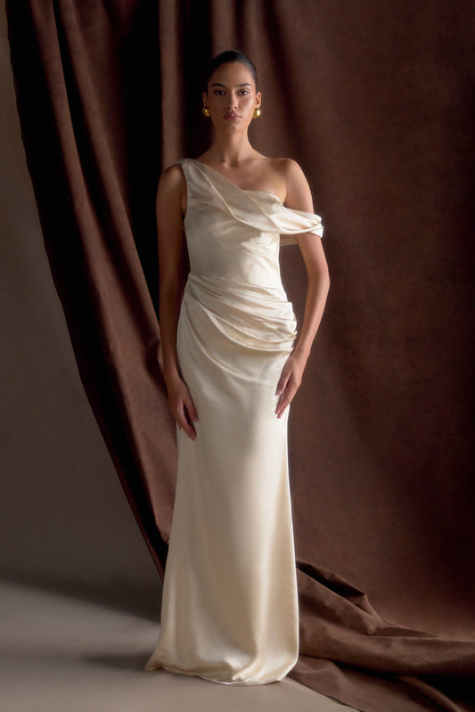 Robe longue satinée à épaules dénudées Dalia - Or rosé