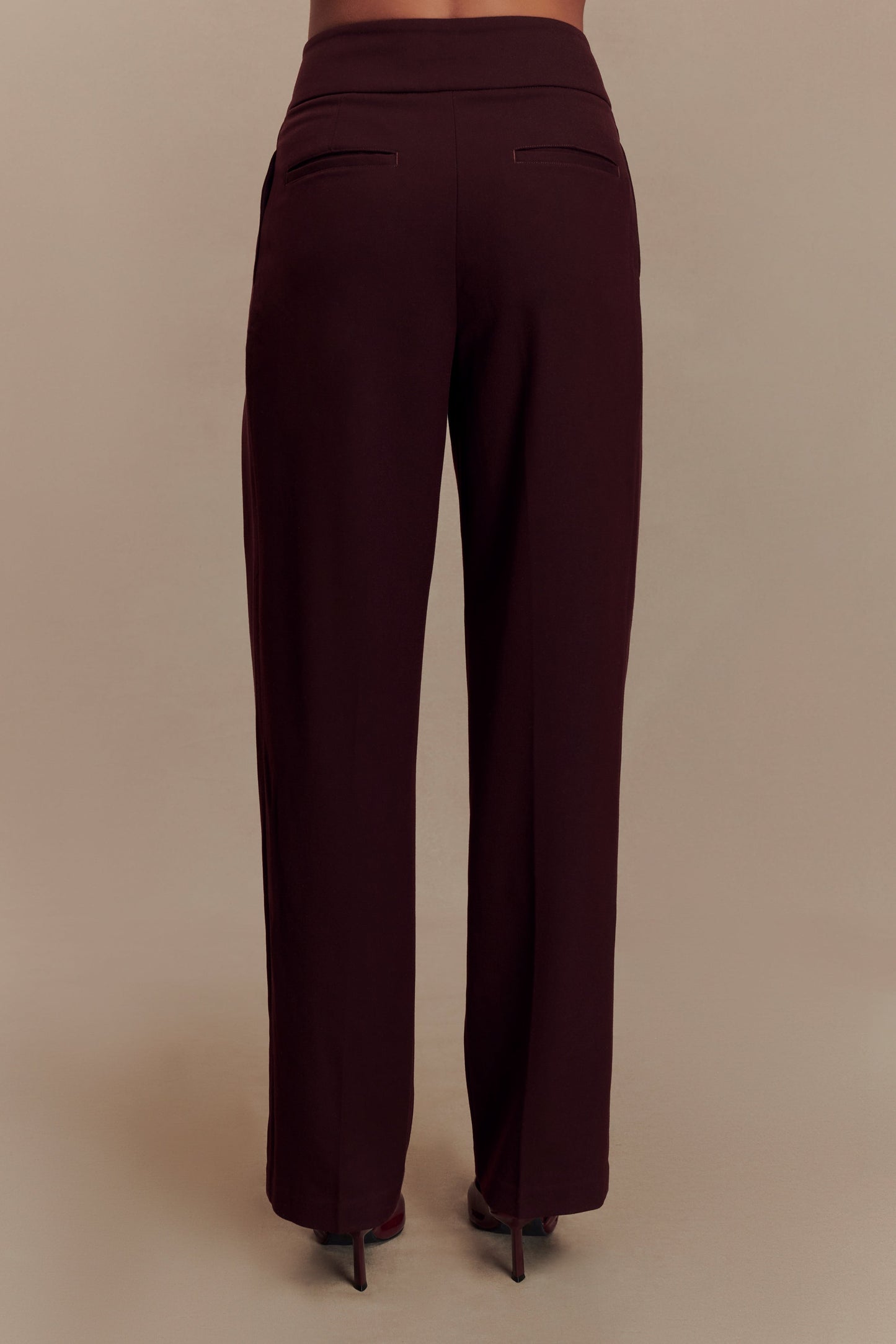 Pantalon à taille haute et plis Penelope - Brun-rouge