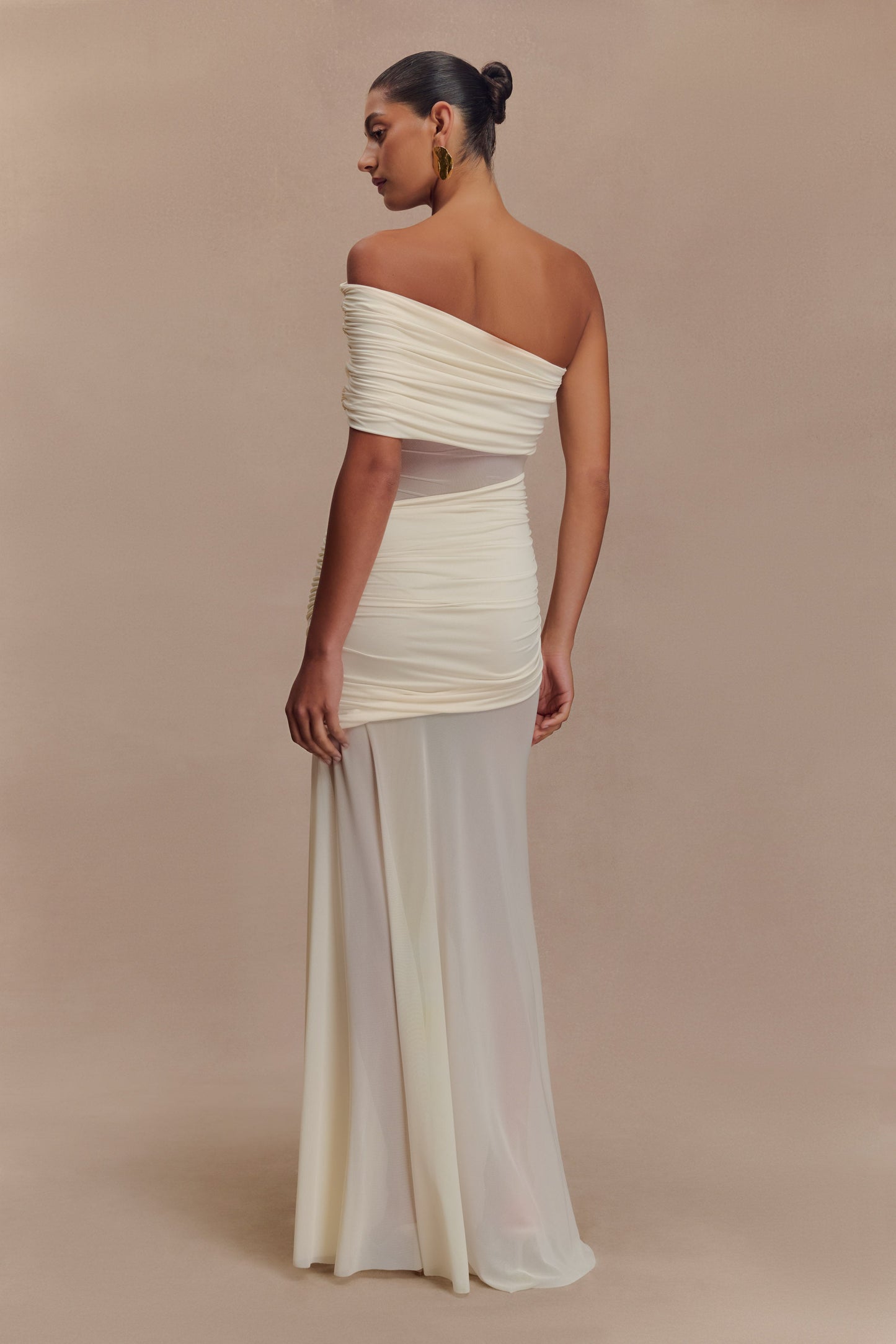 Robe maxi en maille à une épaule Dallas - Ivoire