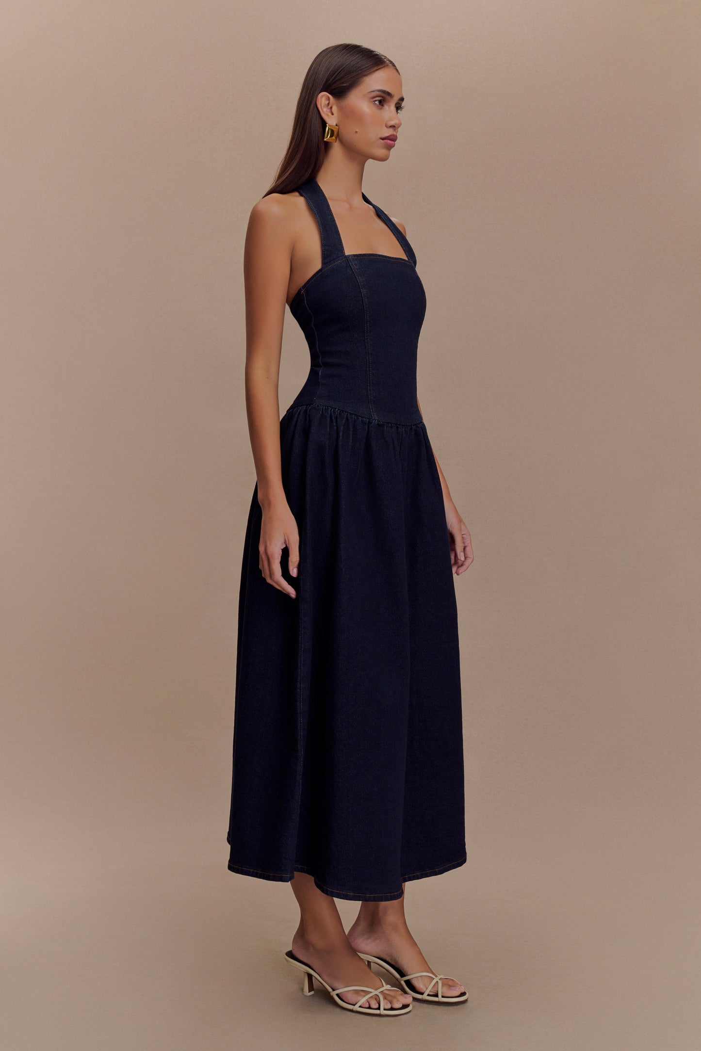Caroline Robe Midi en Jean à Décolleté Halter - Bleu Indigo