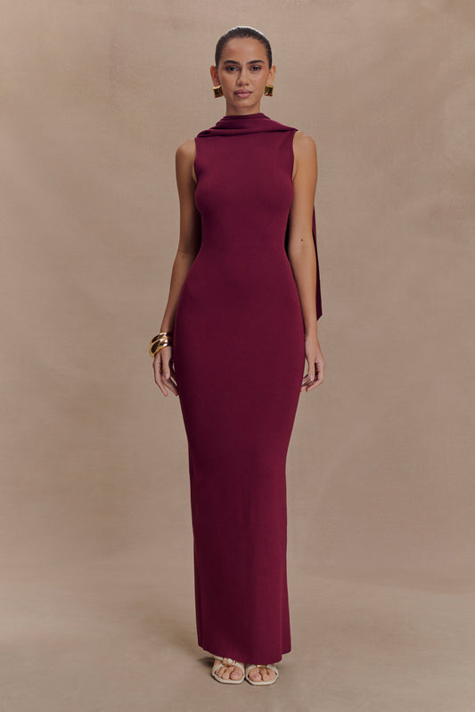 Robe Maxi Tricot Darby avec Écharpe - Merlot