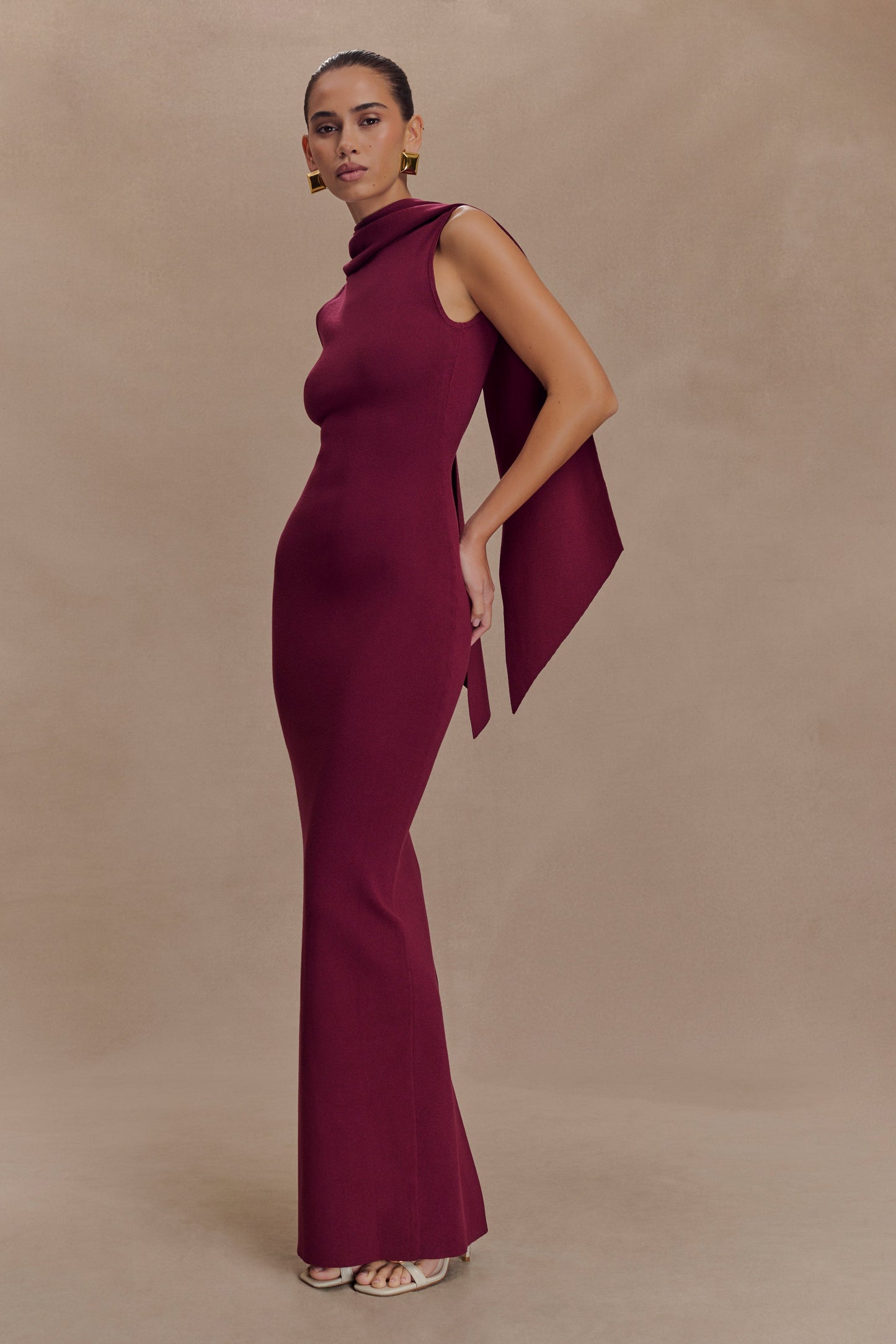 Robe Maxi Tricot Darby avec Écharpe - Merlot