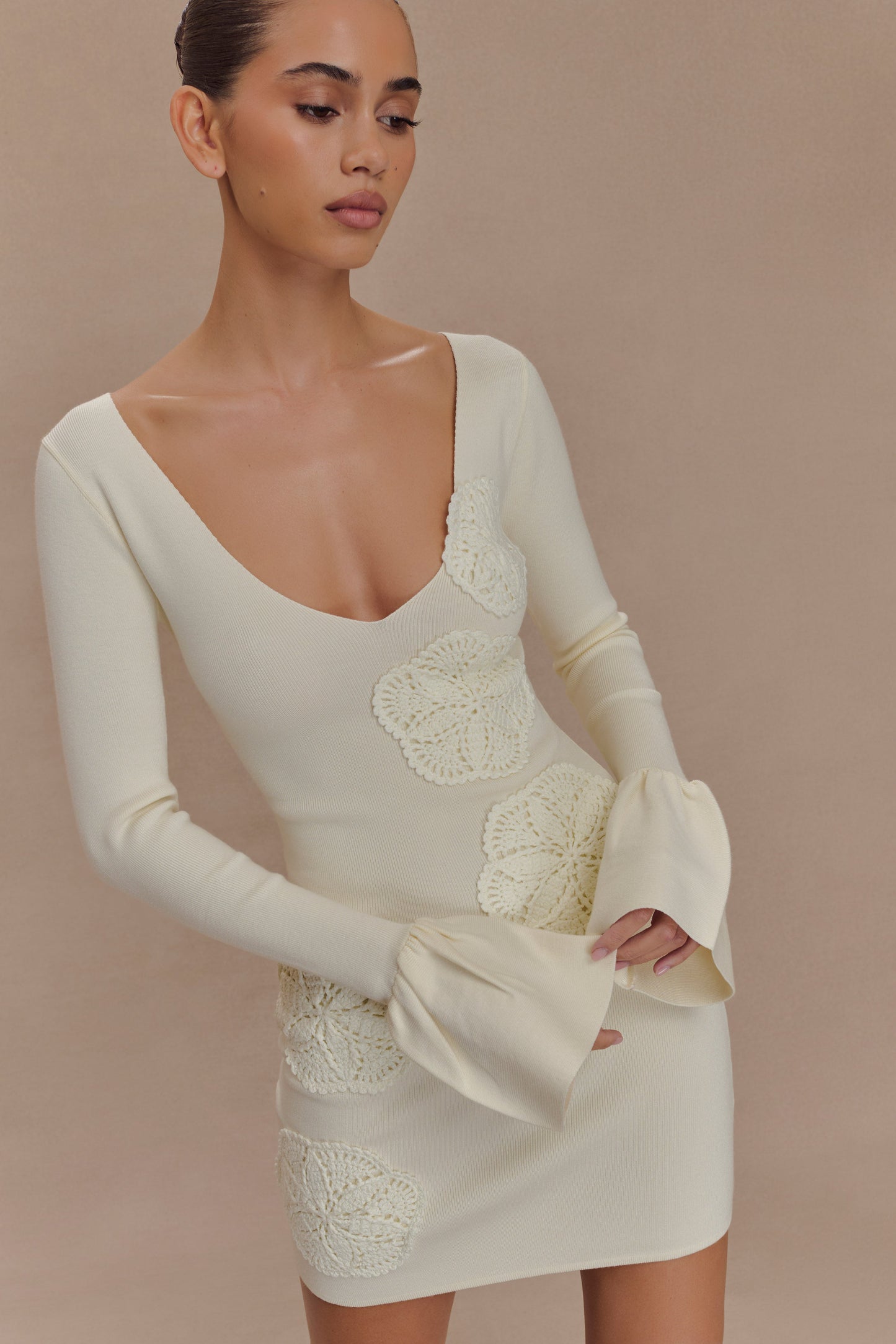 Mini-robe en tricot crochet Amari - Ivoire